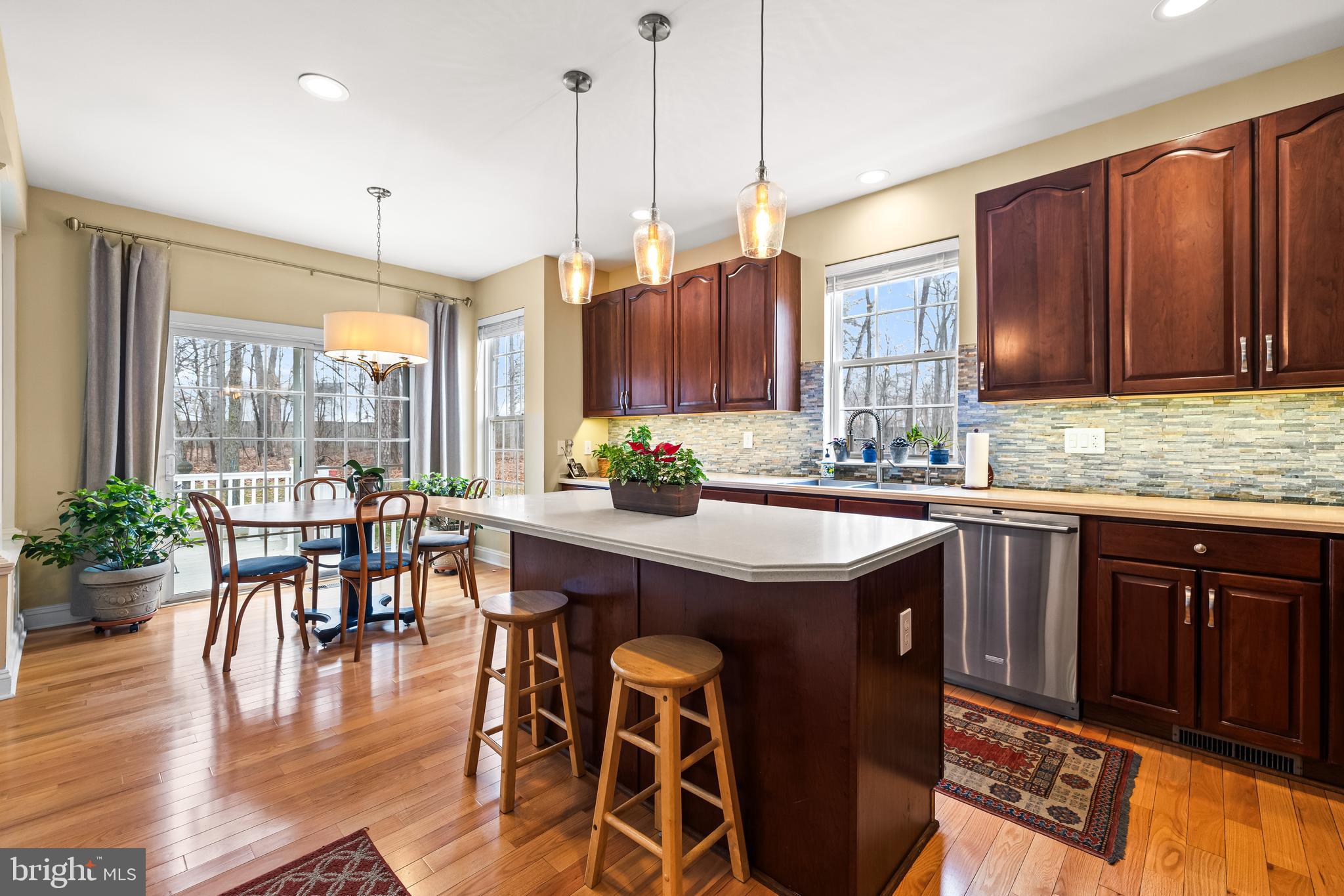 FARMINGTON VILLAGE - Residential