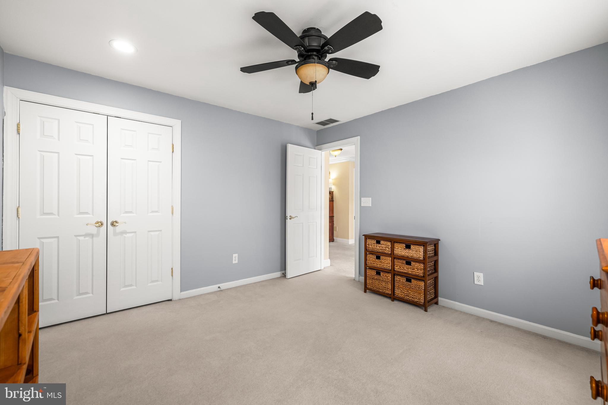 FARMINGTON VILLAGE - Residential