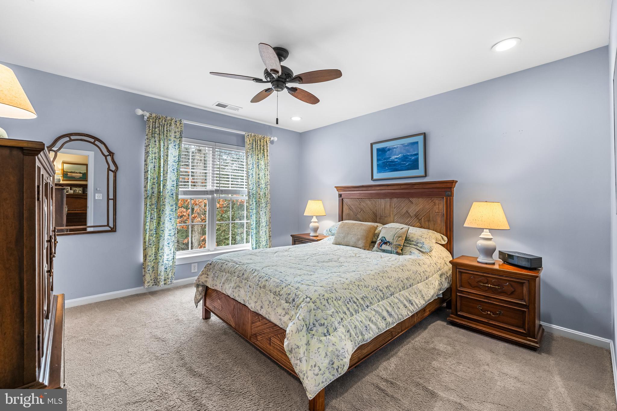 FARMINGTON VILLAGE - Residential