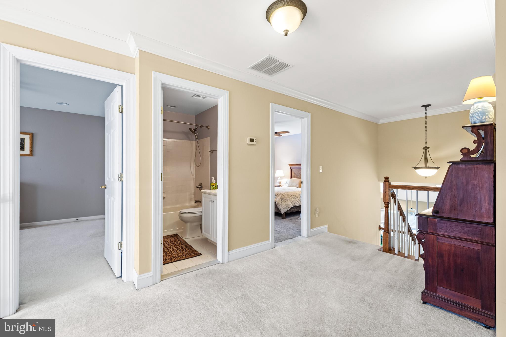 FARMINGTON VILLAGE - Residential