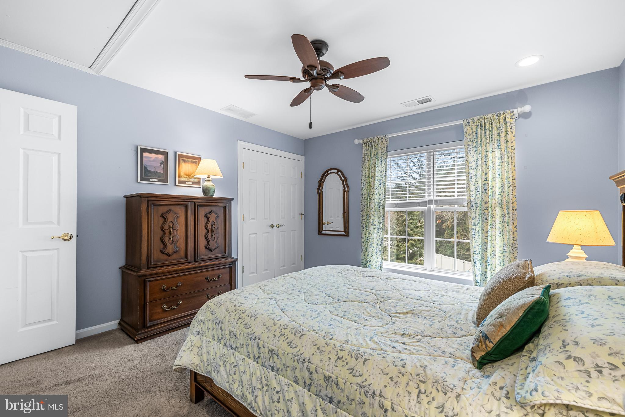 FARMINGTON VILLAGE - Residential