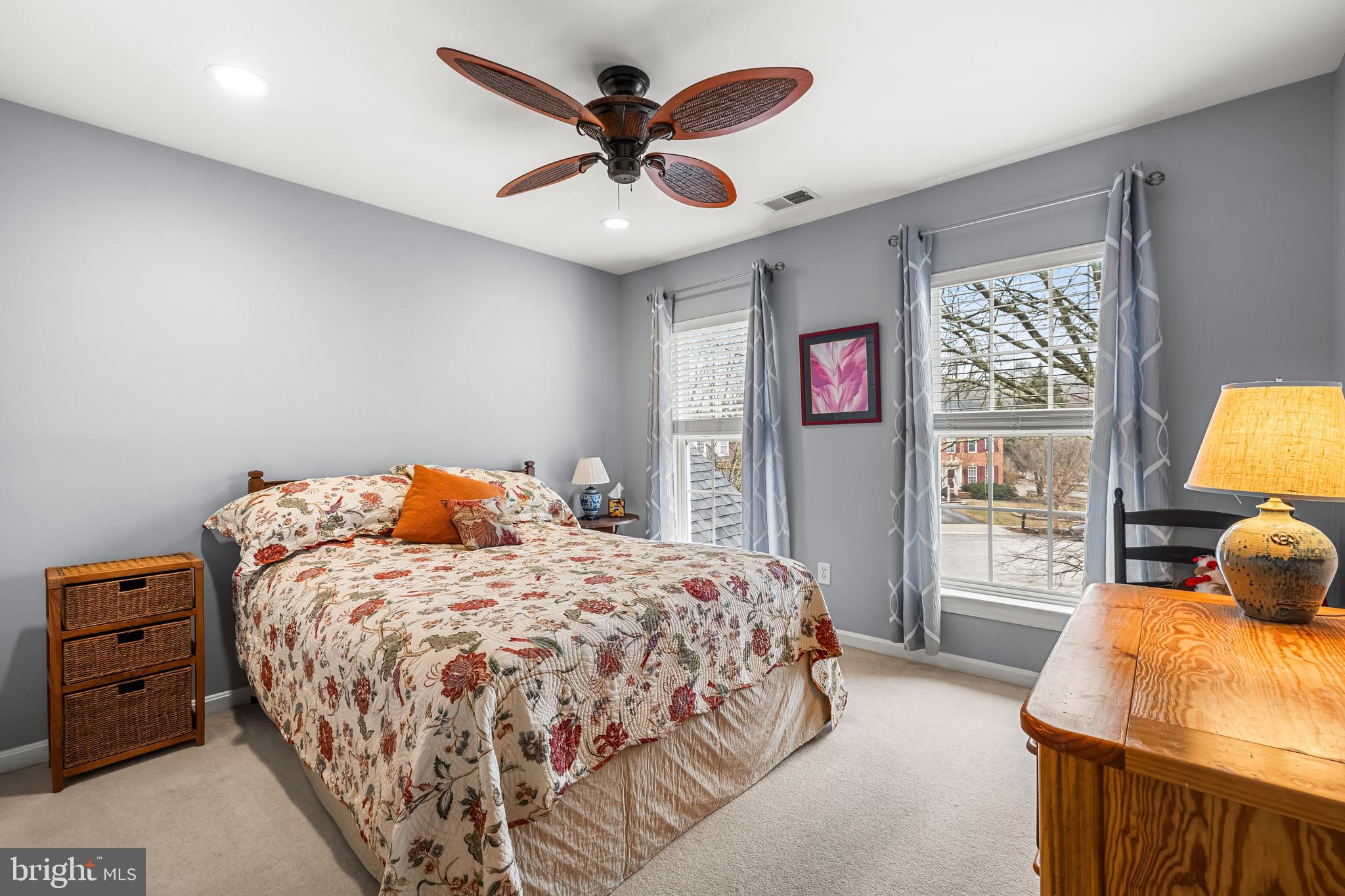 FARMINGTON VILLAGE - Residential