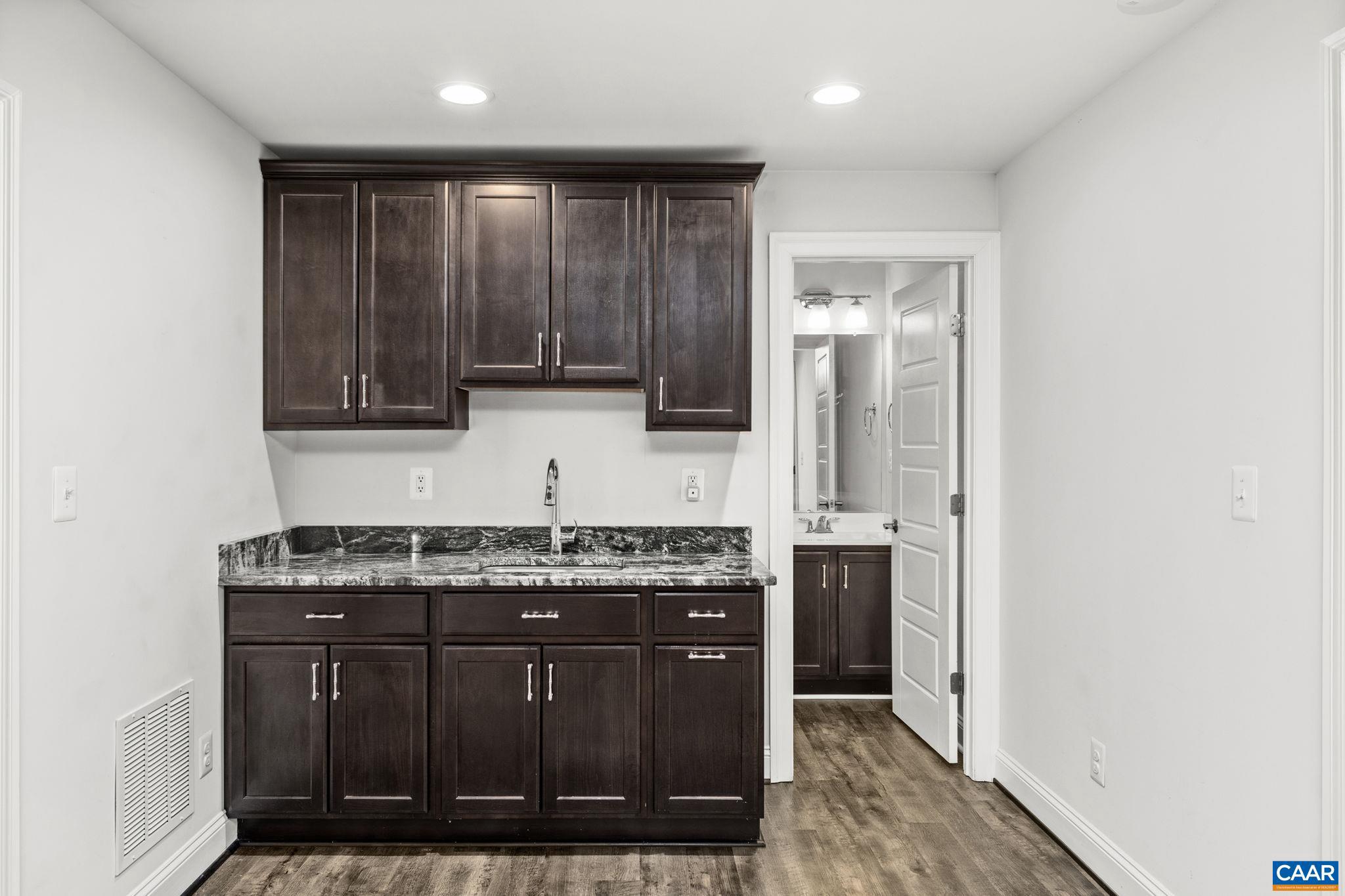 SPRING CREEK - Residential