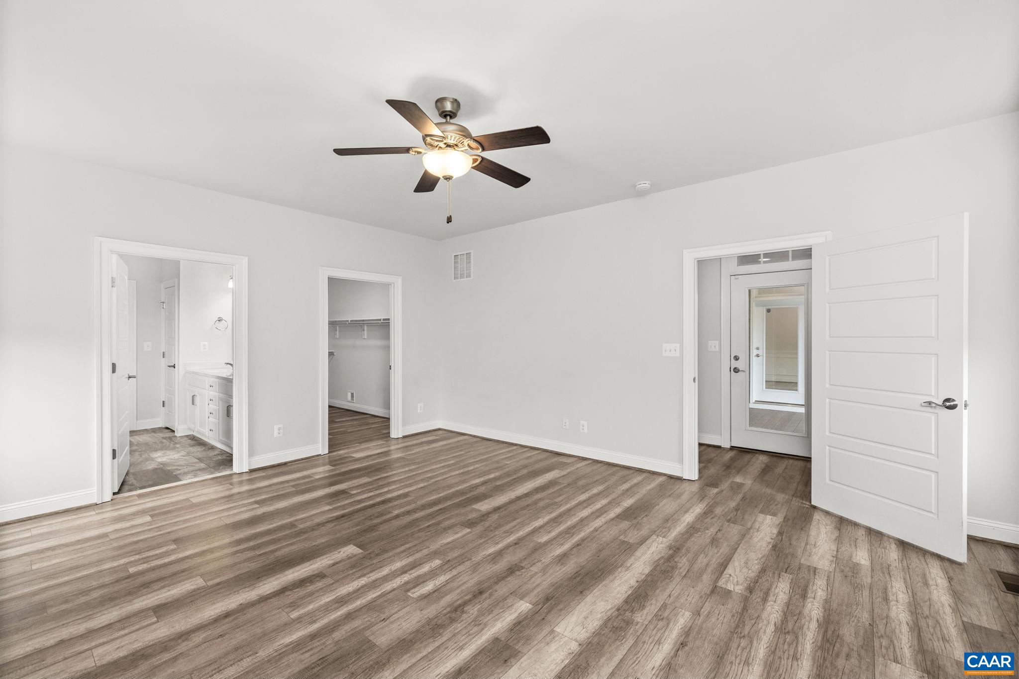 SPRING CREEK - Residential