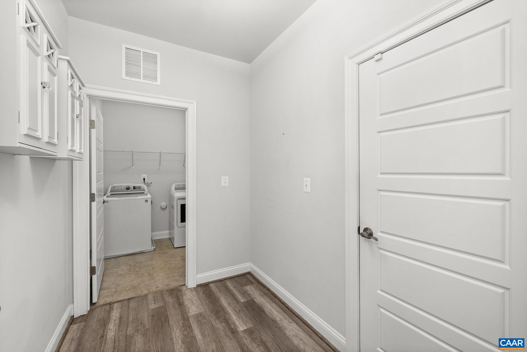 SPRING CREEK - Residential