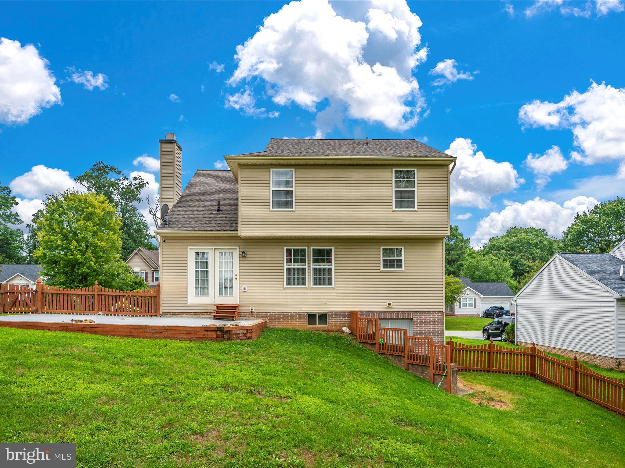 LAUREL RIDGE - Residential