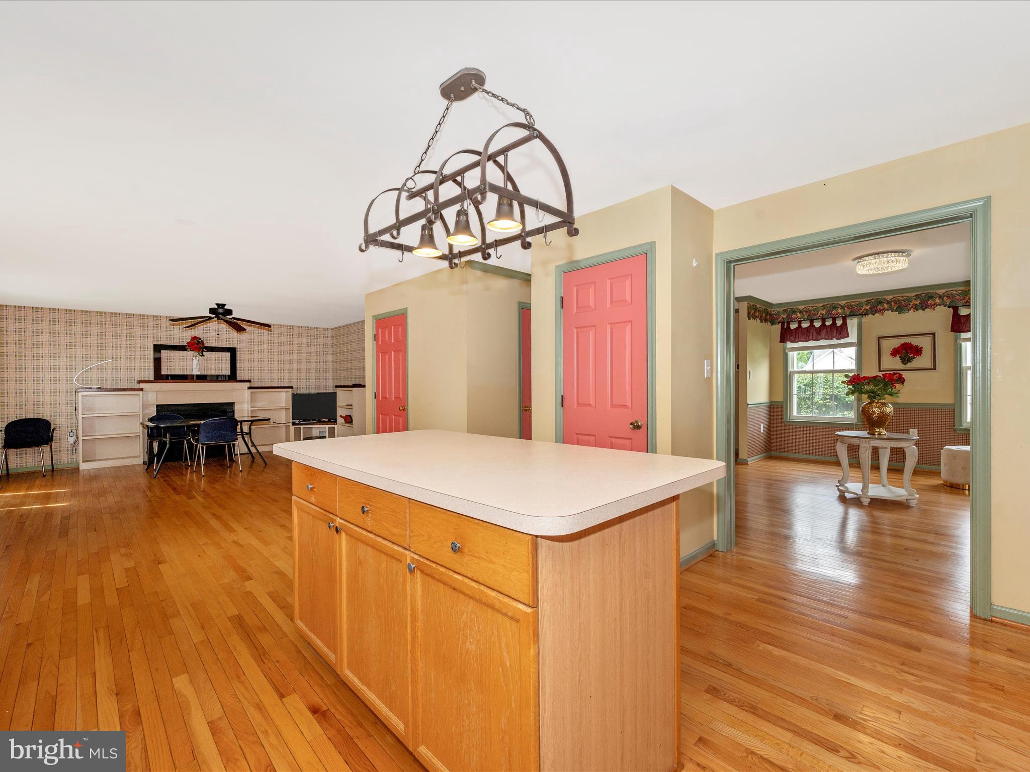 LAUREL RIDGE - Residential