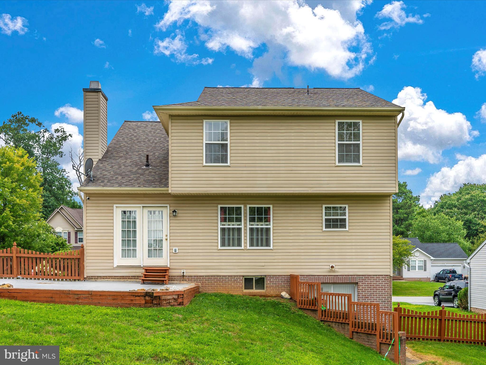 LAUREL RIDGE - Residential