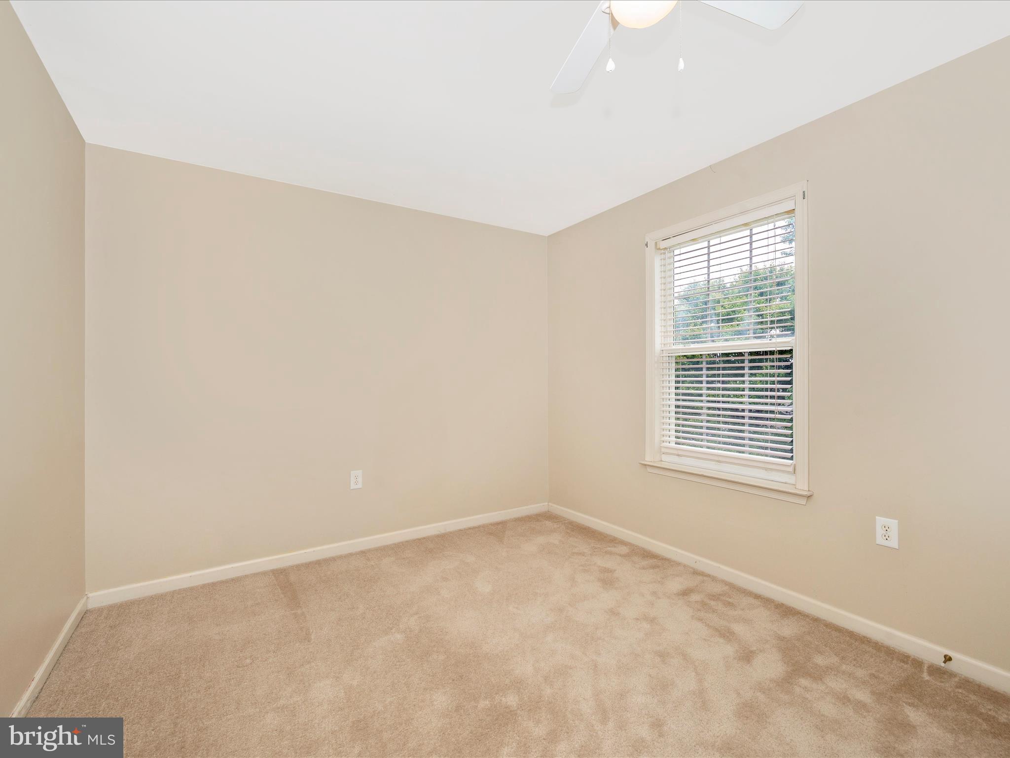 LAUREL RIDGE - Residential