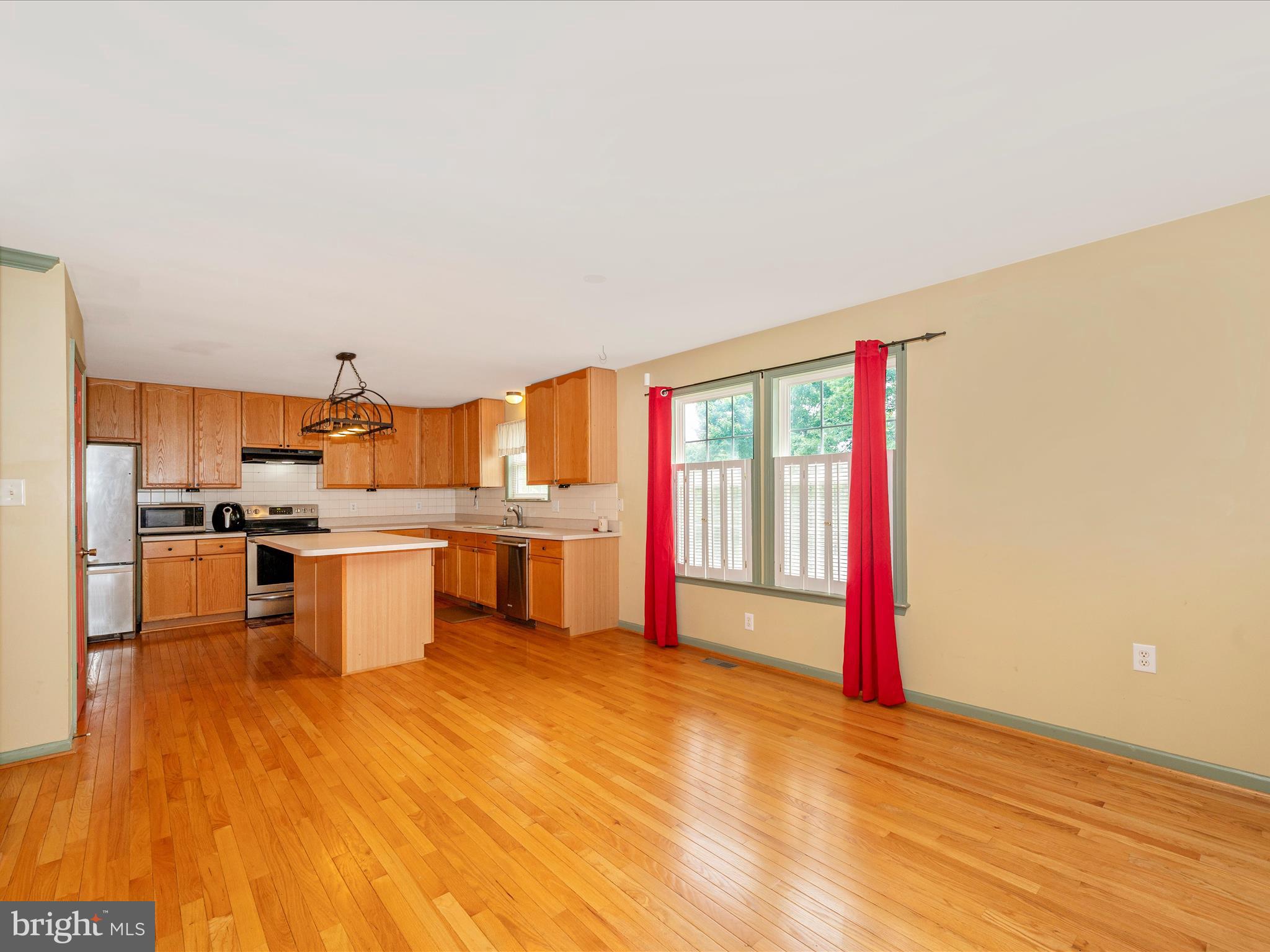 LAUREL RIDGE - Residential