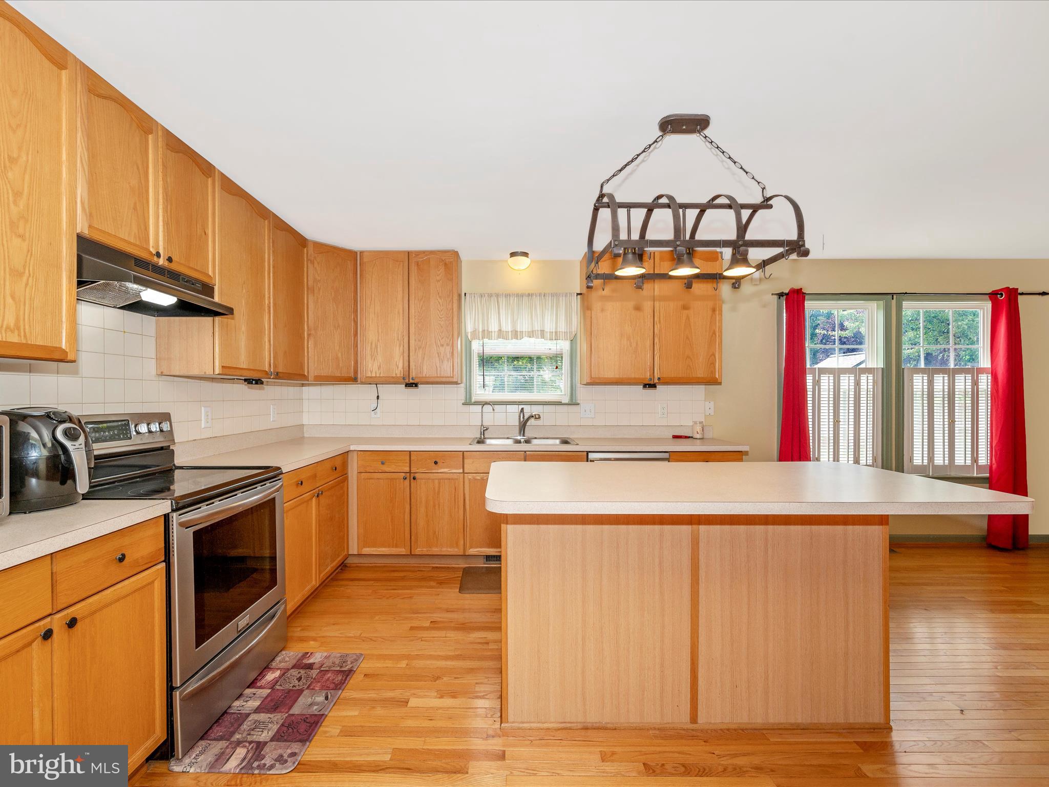 LAUREL RIDGE - Residential