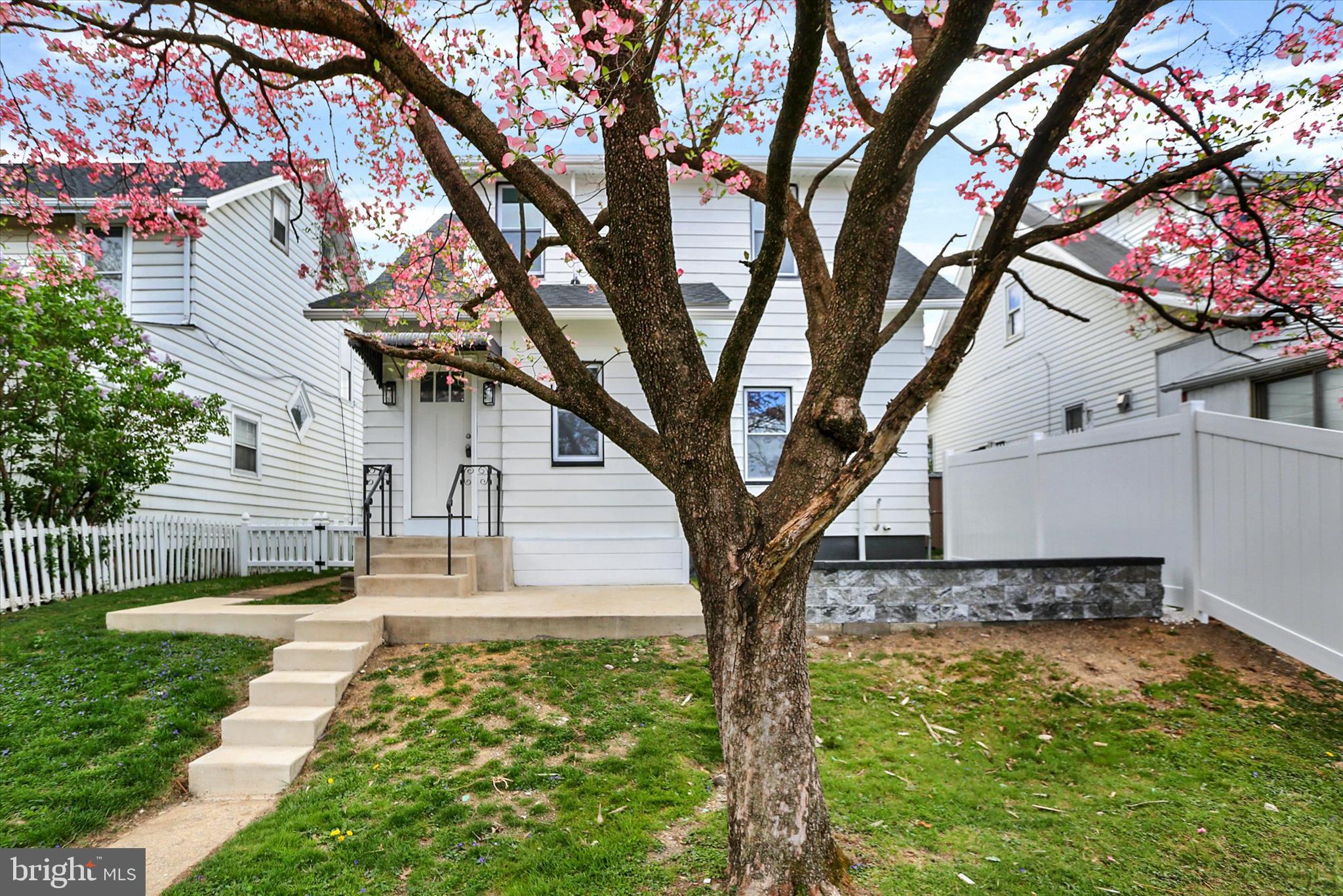 CAMP HILL BOROUGH - Residential