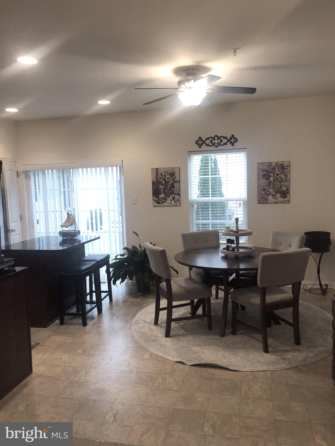 CARRIAGE HILL - Residential Lease