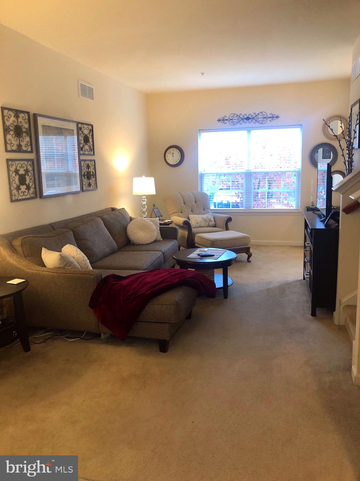 CARRIAGE HILL - Residential Lease