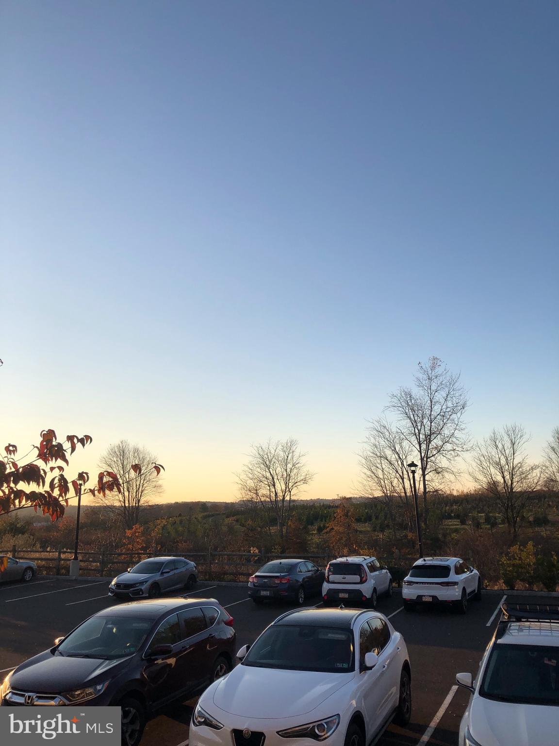 CARRIAGE HILL - Residential Lease