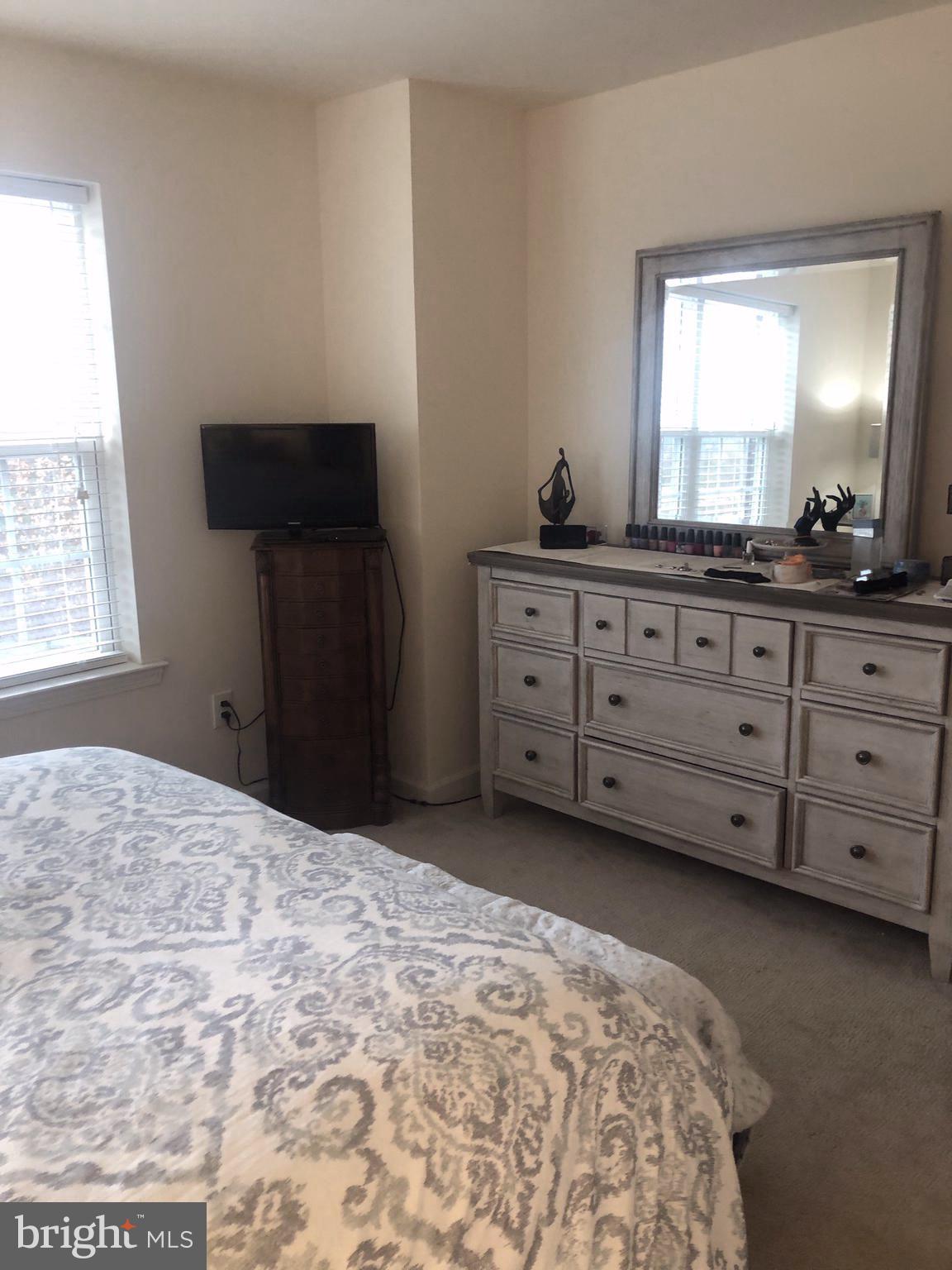 CARRIAGE HILL - Residential Lease