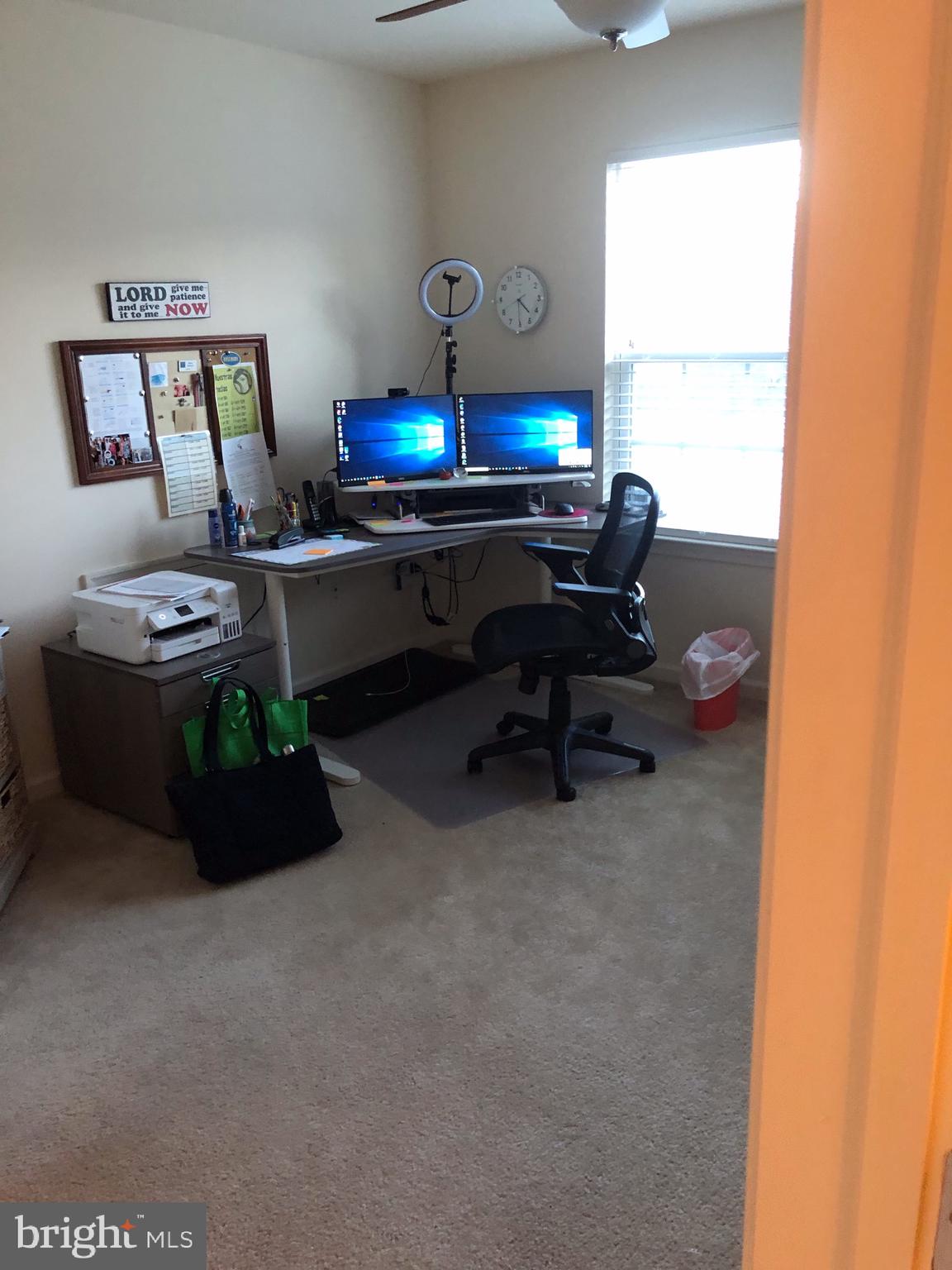 CARRIAGE HILL - Residential Lease