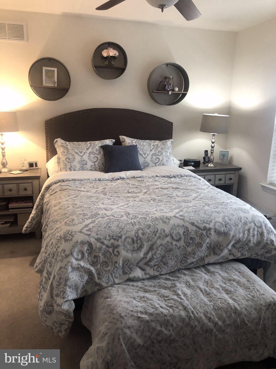 CARRIAGE HILL - Residential Lease