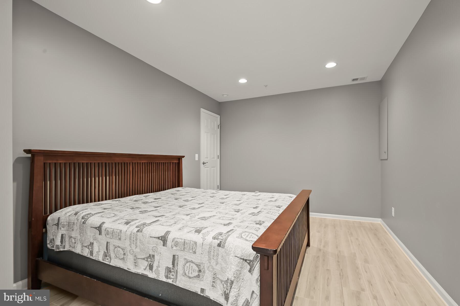 PALISADES-PLAT 1> - Residential