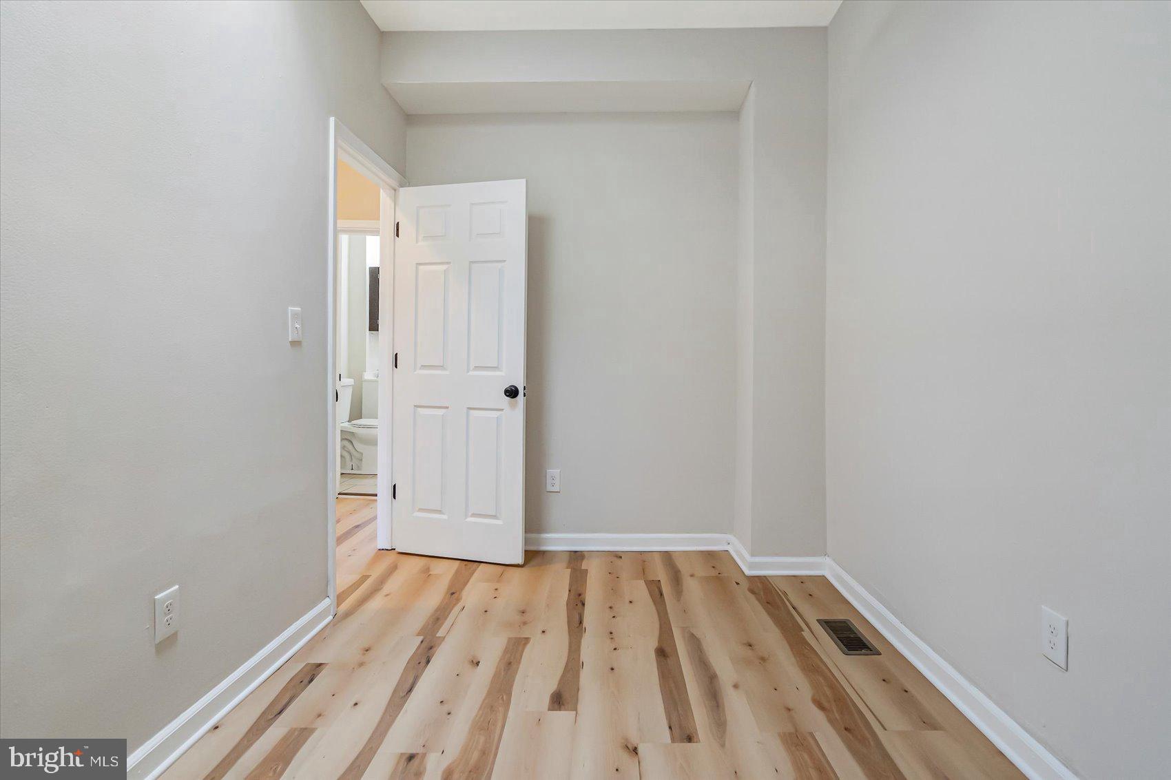 MCELDERRY PARK - Residential