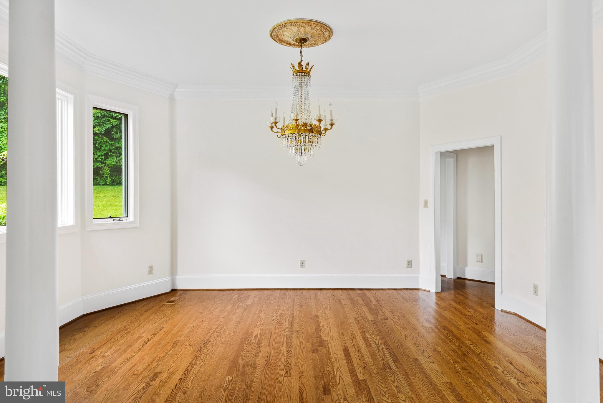 BURNING TREE VALLEY - Residential