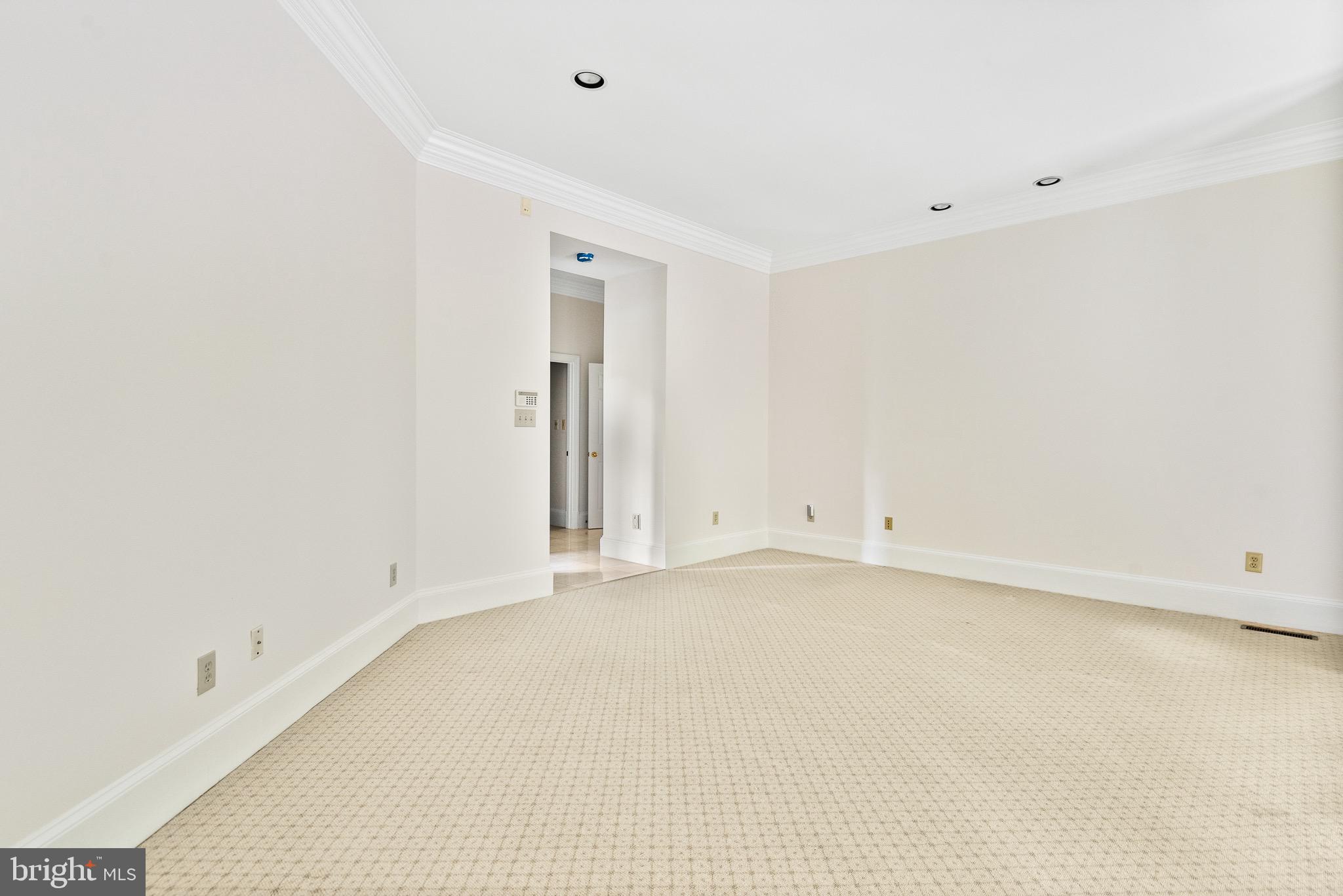 BURNING TREE VALLEY - Residential