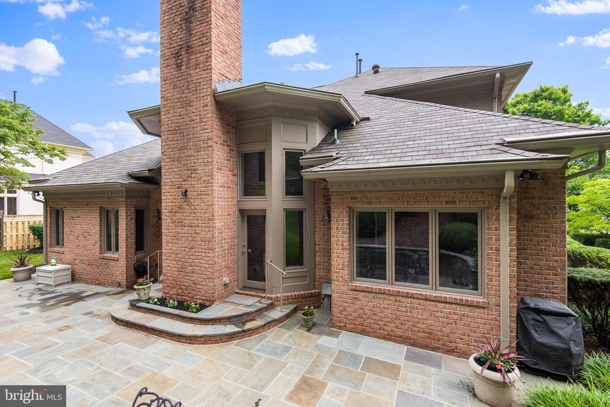 BURNING TREE VALLEY - Residential