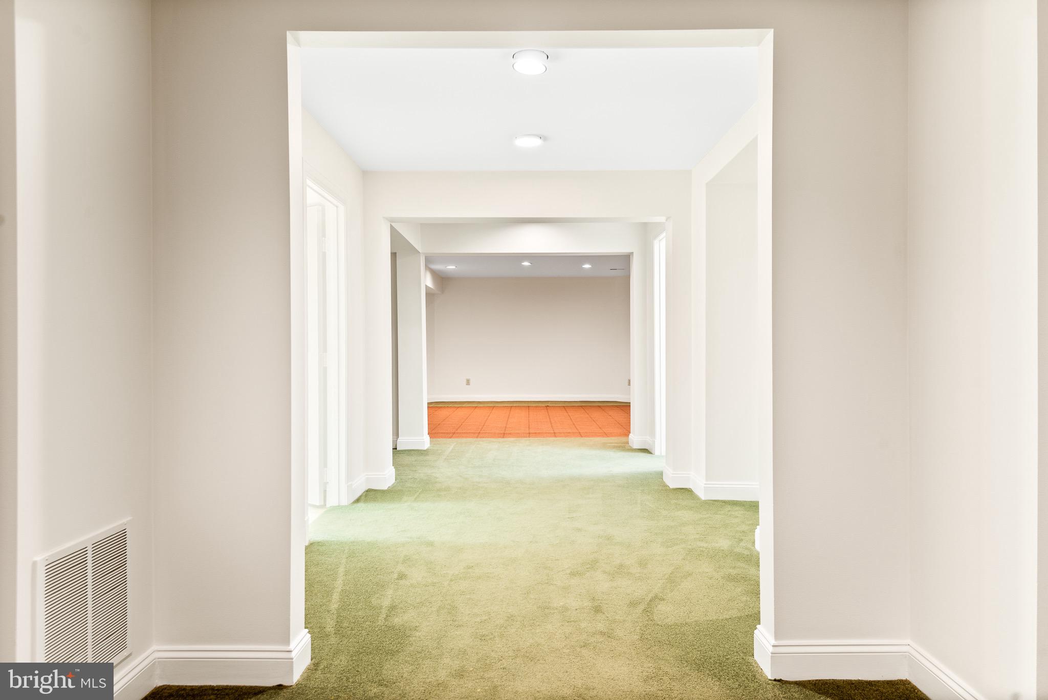 BURNING TREE VALLEY - Residential