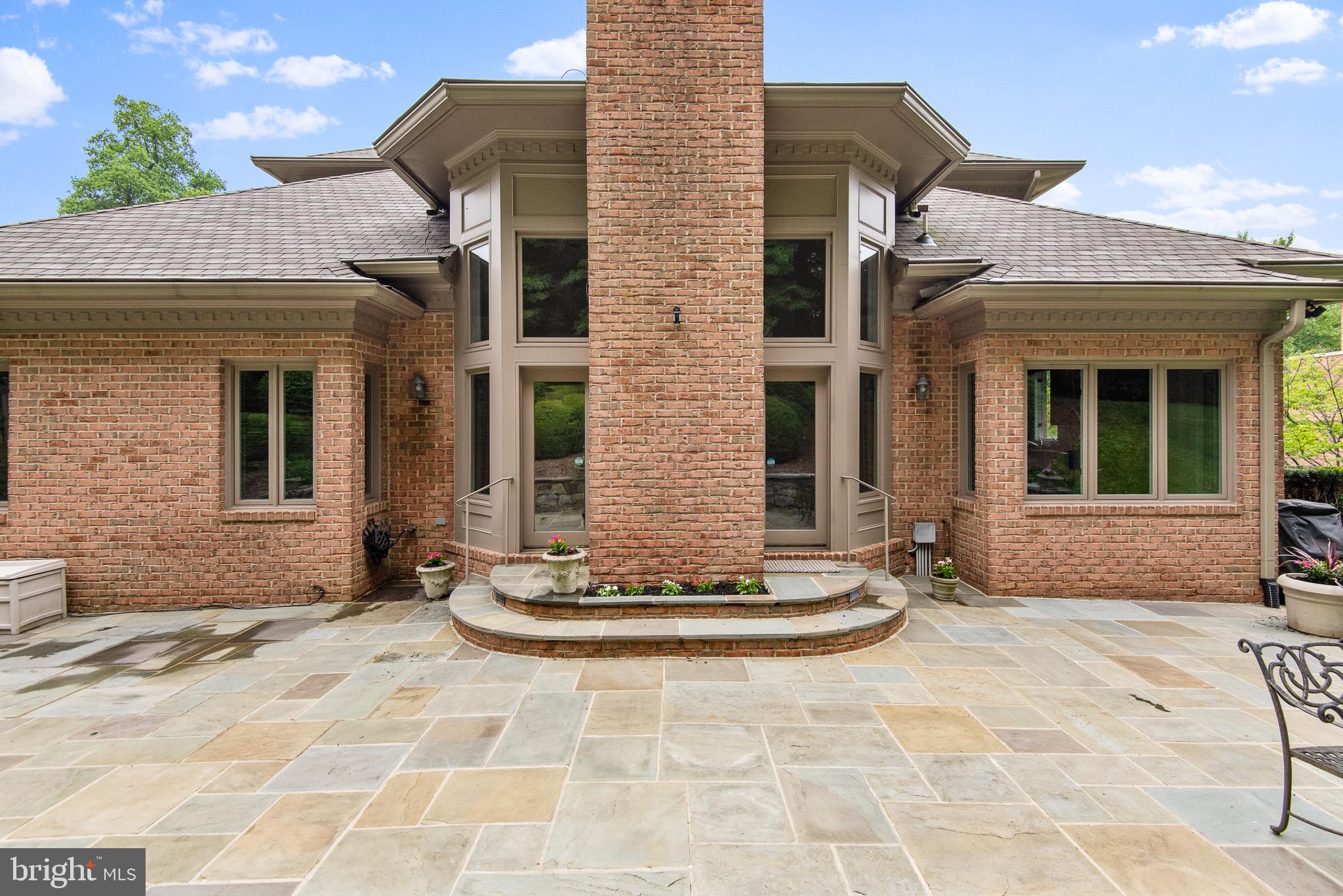 BURNING TREE VALLEY - Residential