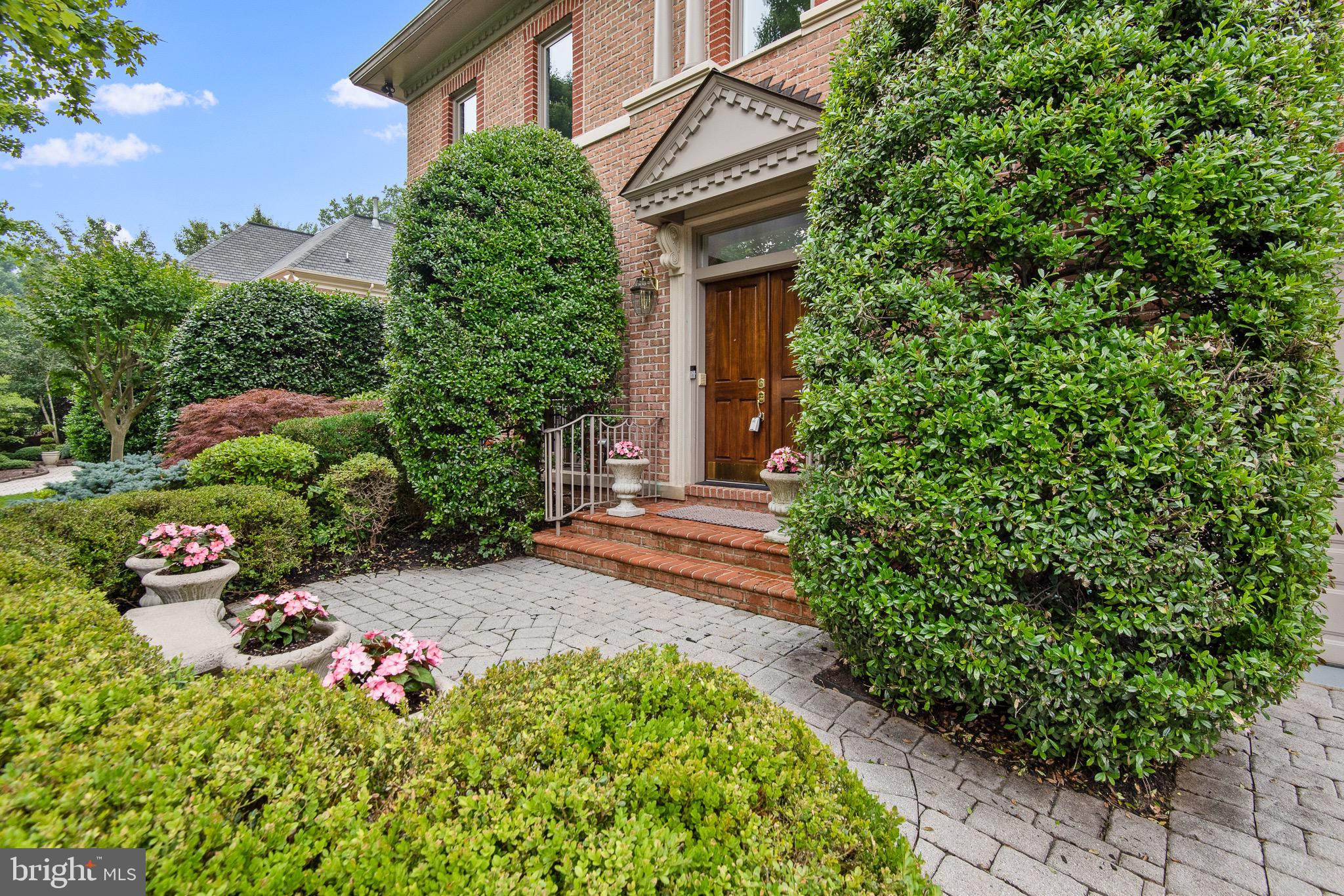 BURNING TREE VALLEY - Residential