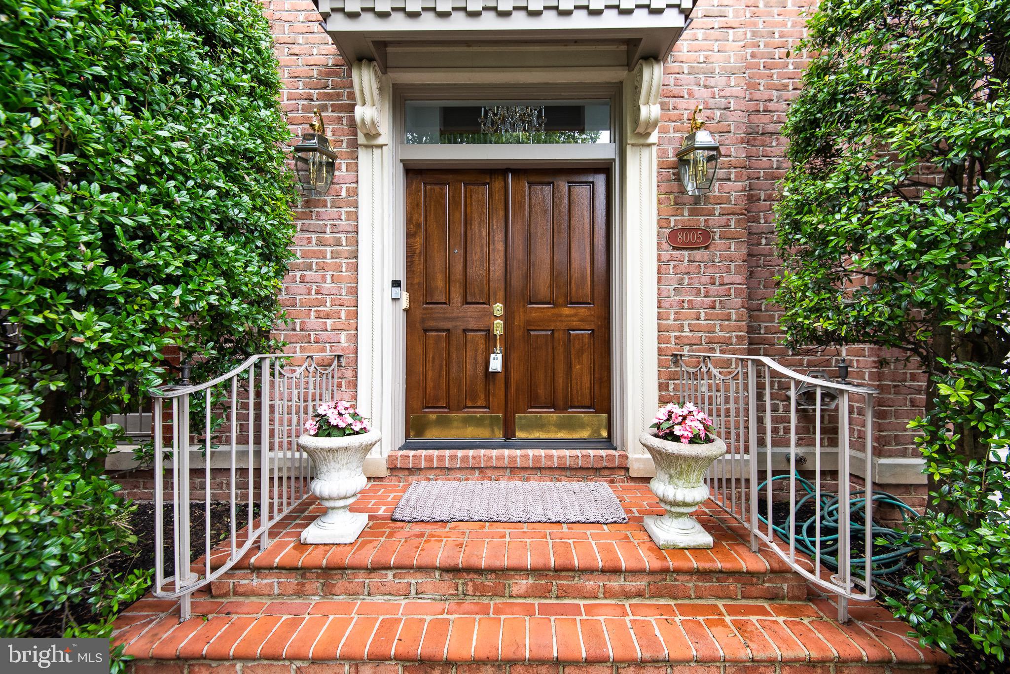 BURNING TREE VALLEY - Residential