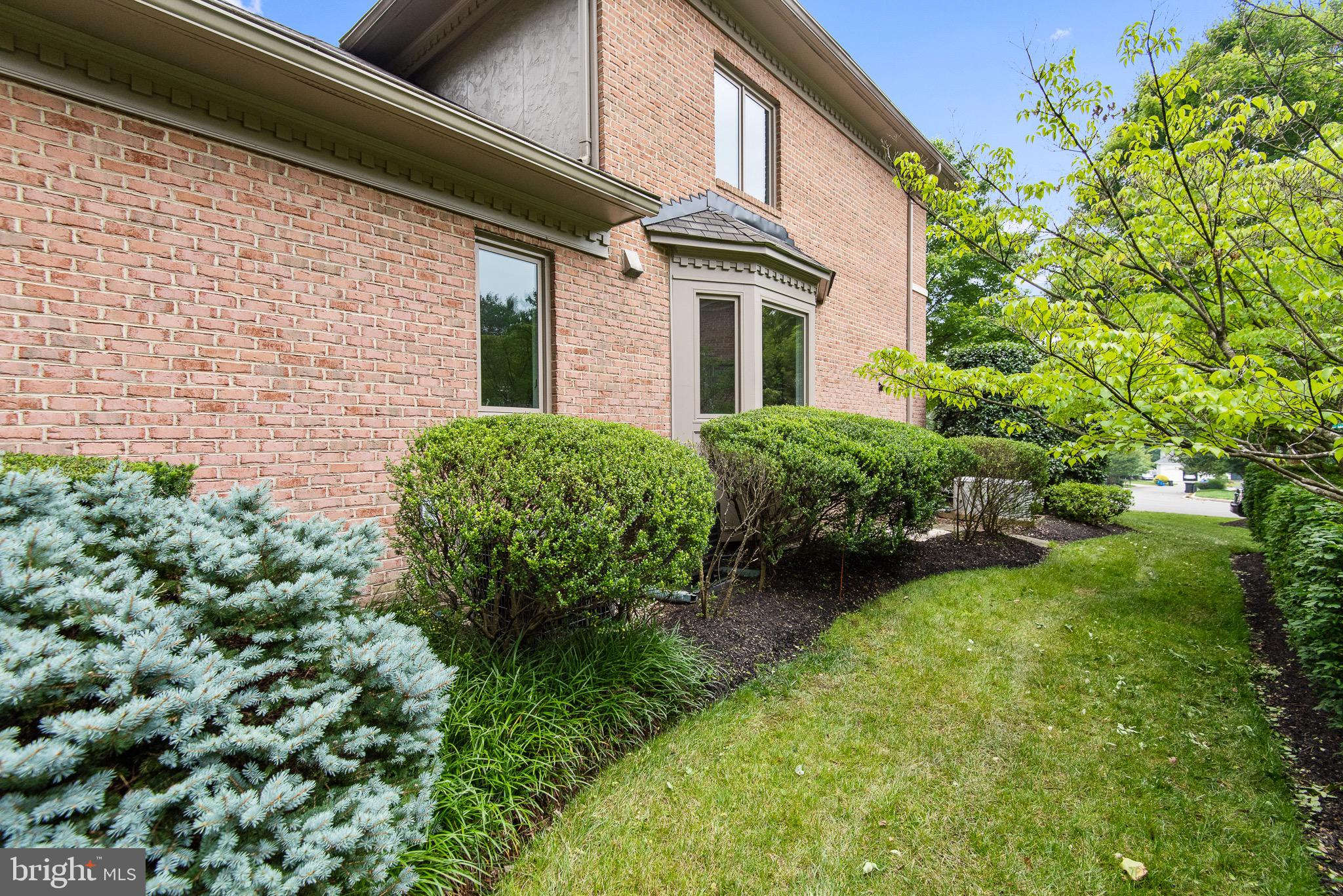 BURNING TREE VALLEY - Residential