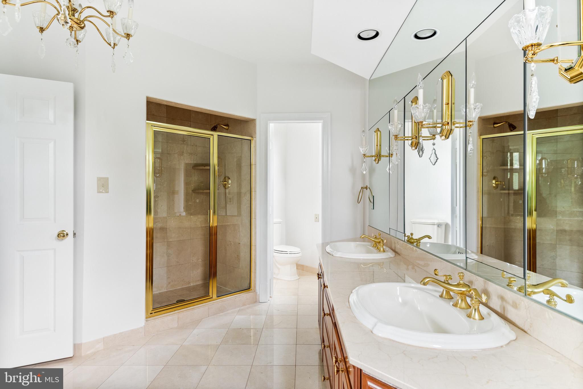 BURNING TREE VALLEY - Residential