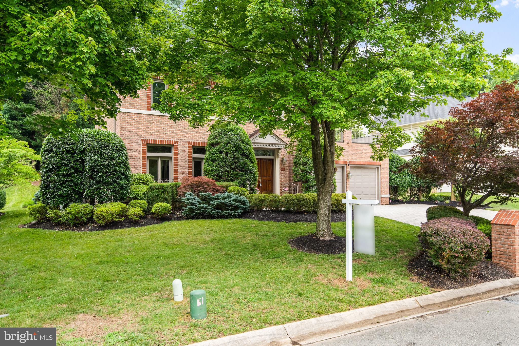 BURNING TREE VALLEY - Residential