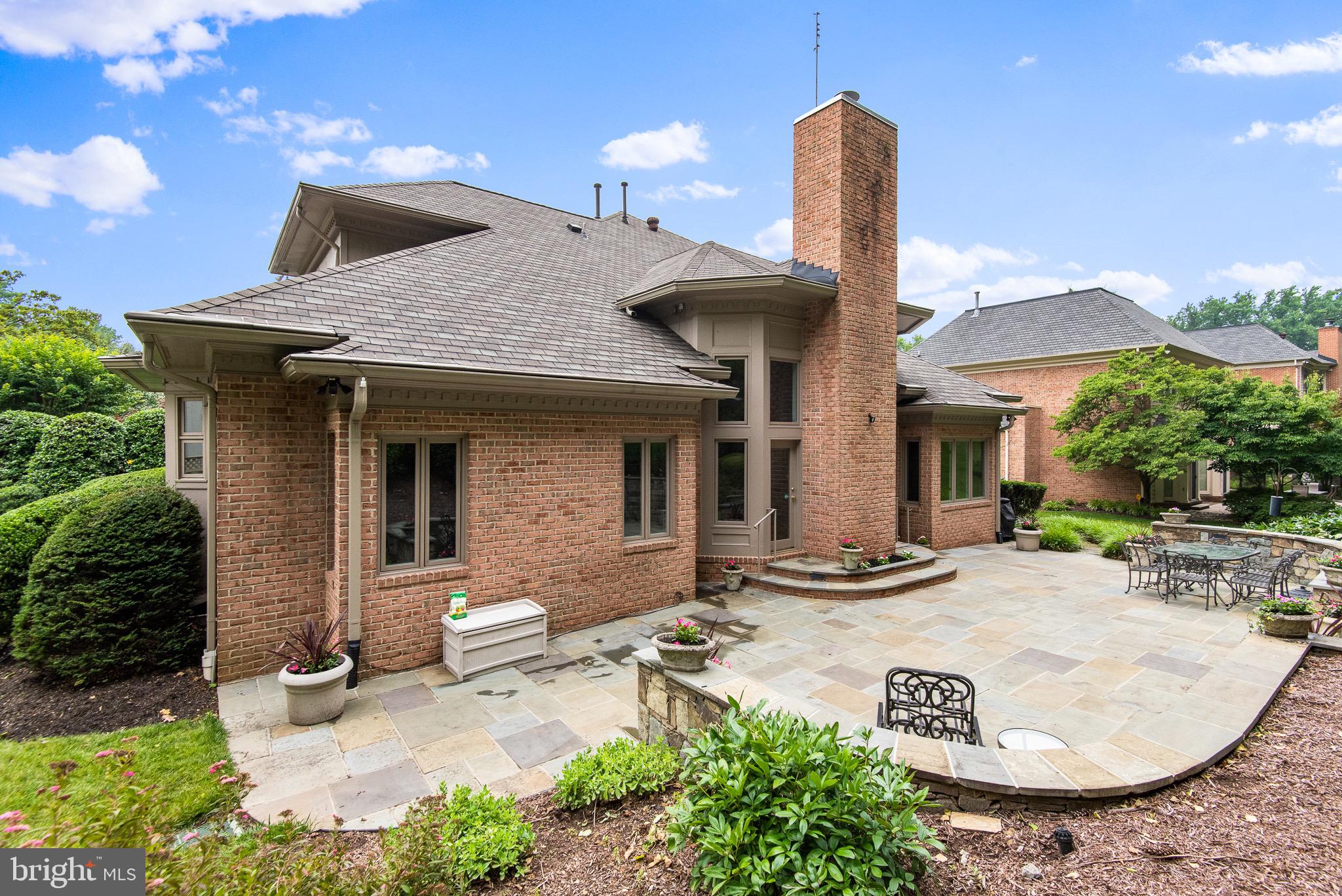 BURNING TREE VALLEY - Residential