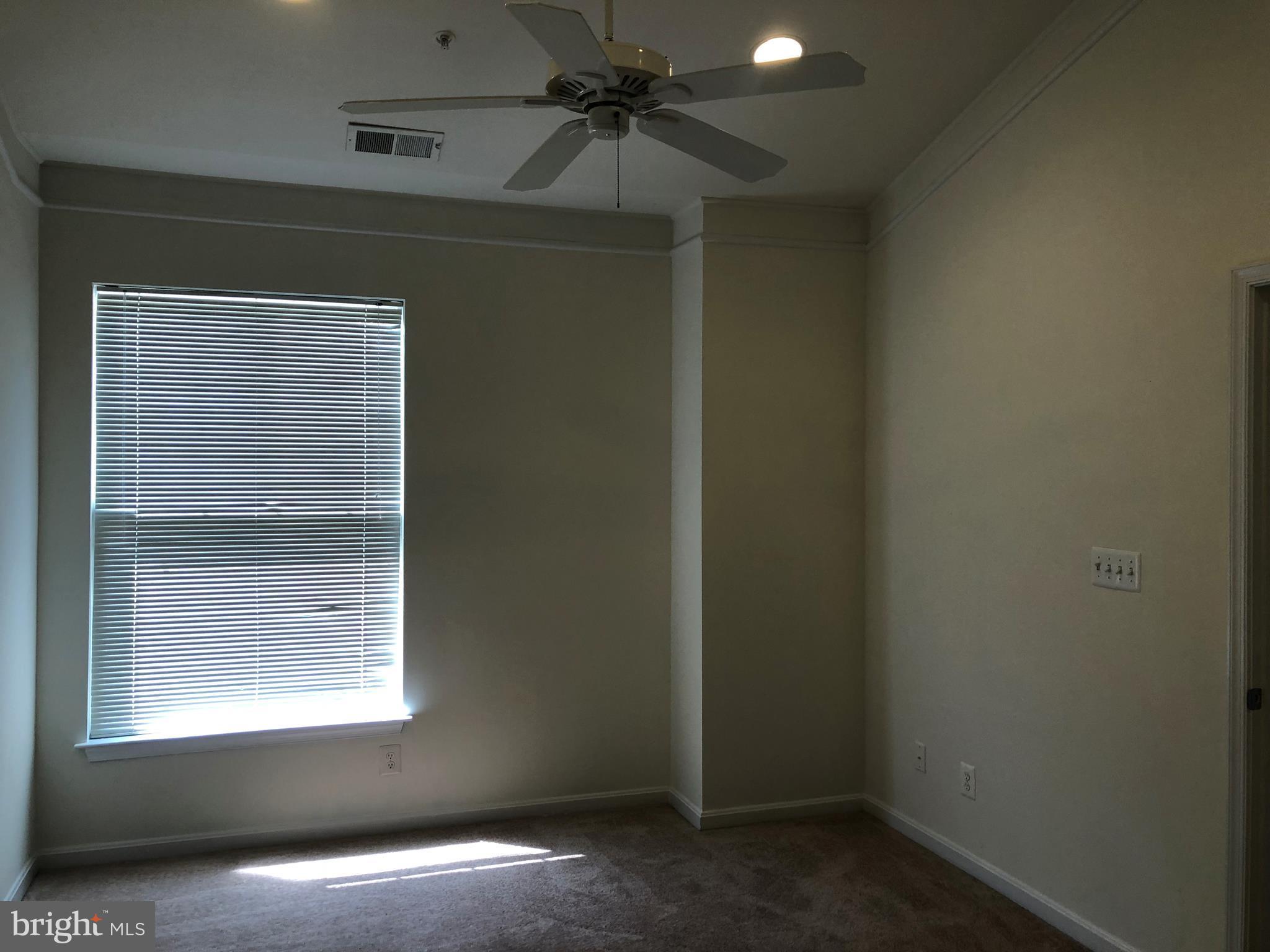 RUSSETT - Residential