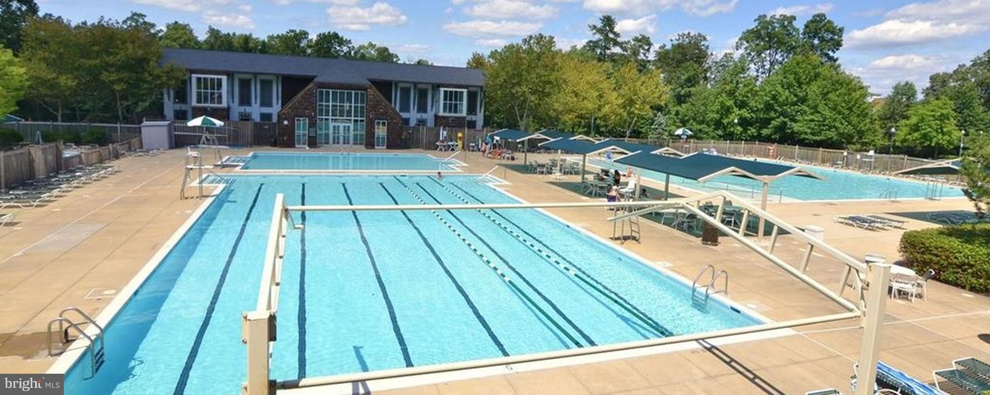 RUSSETT - Residential