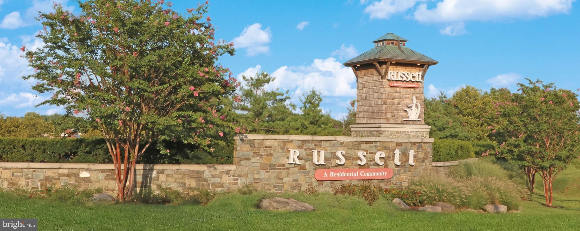 RUSSETT - Residential