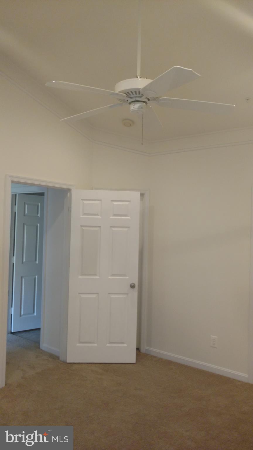 RUSSETT - Residential