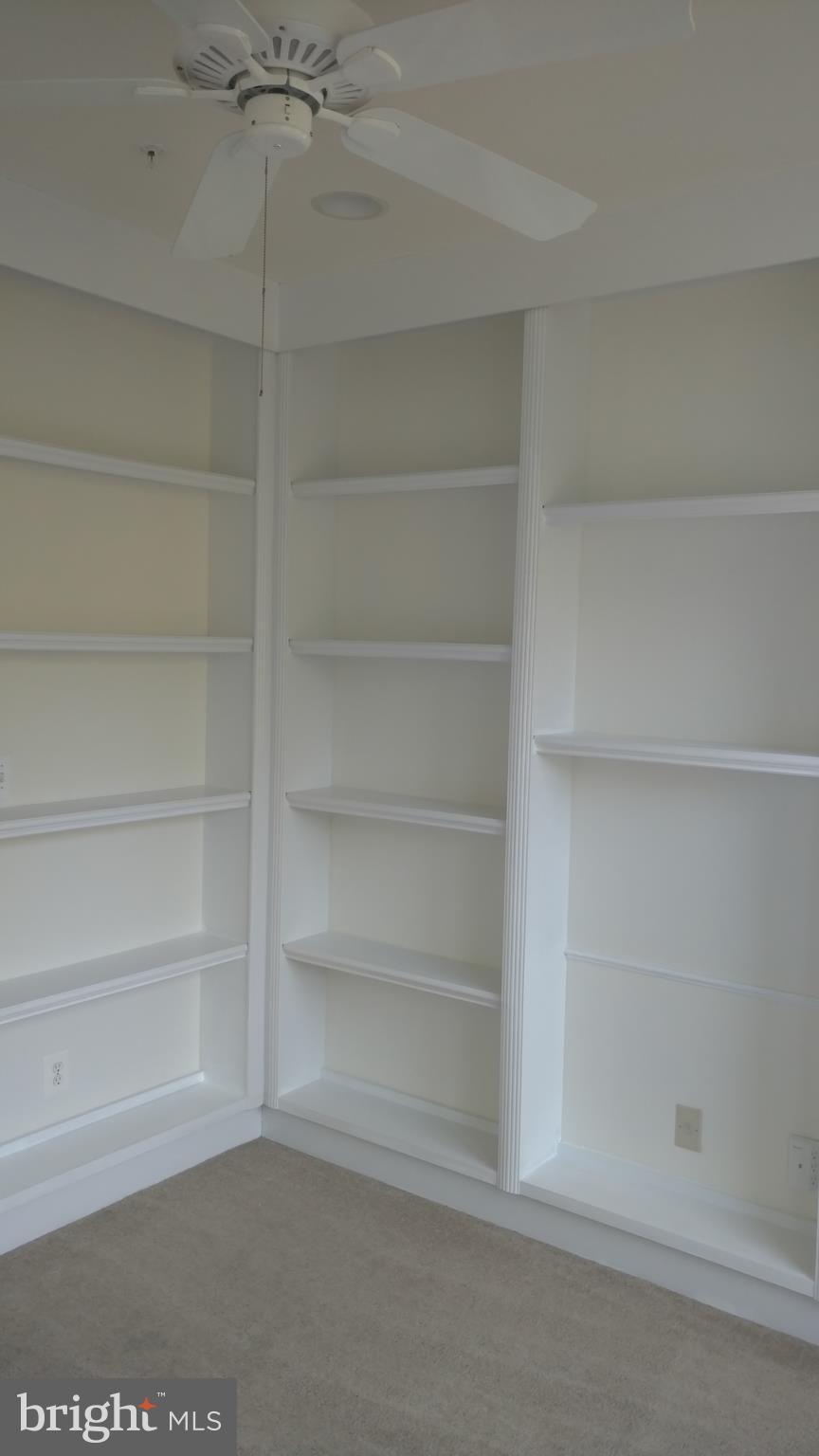 RUSSETT - Residential