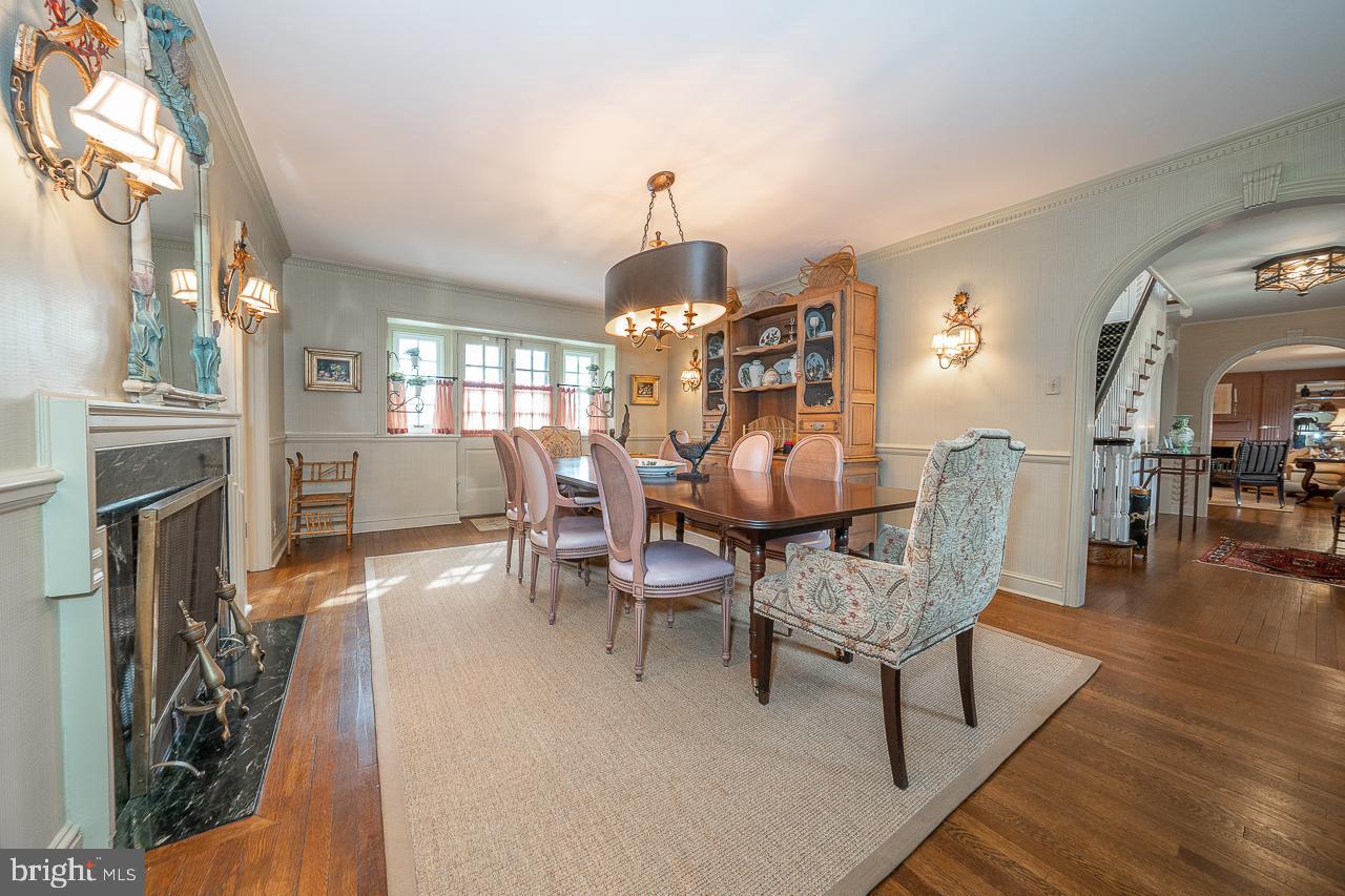 BRYN MAWR - Residential