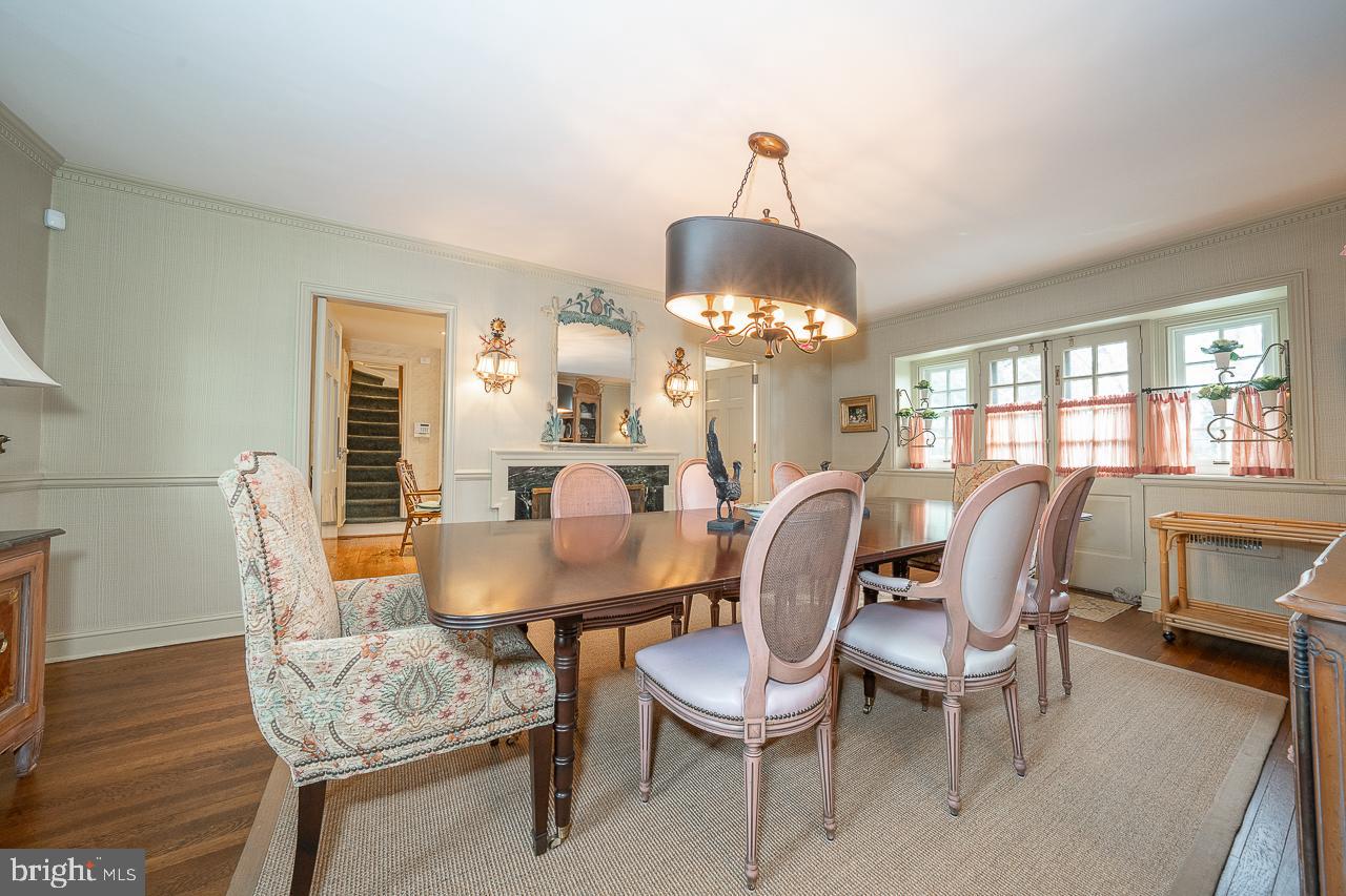 BRYN MAWR - Residential