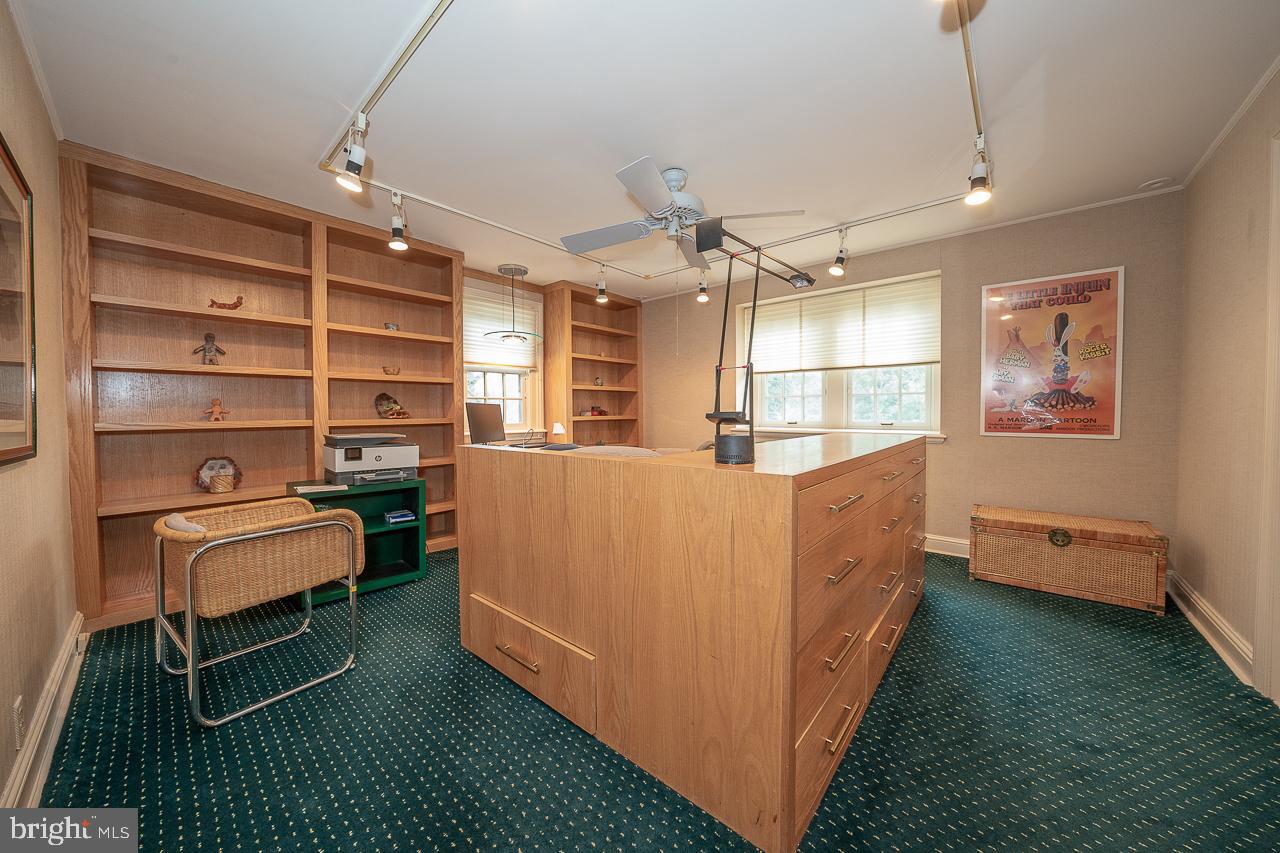 BRYN MAWR - Residential