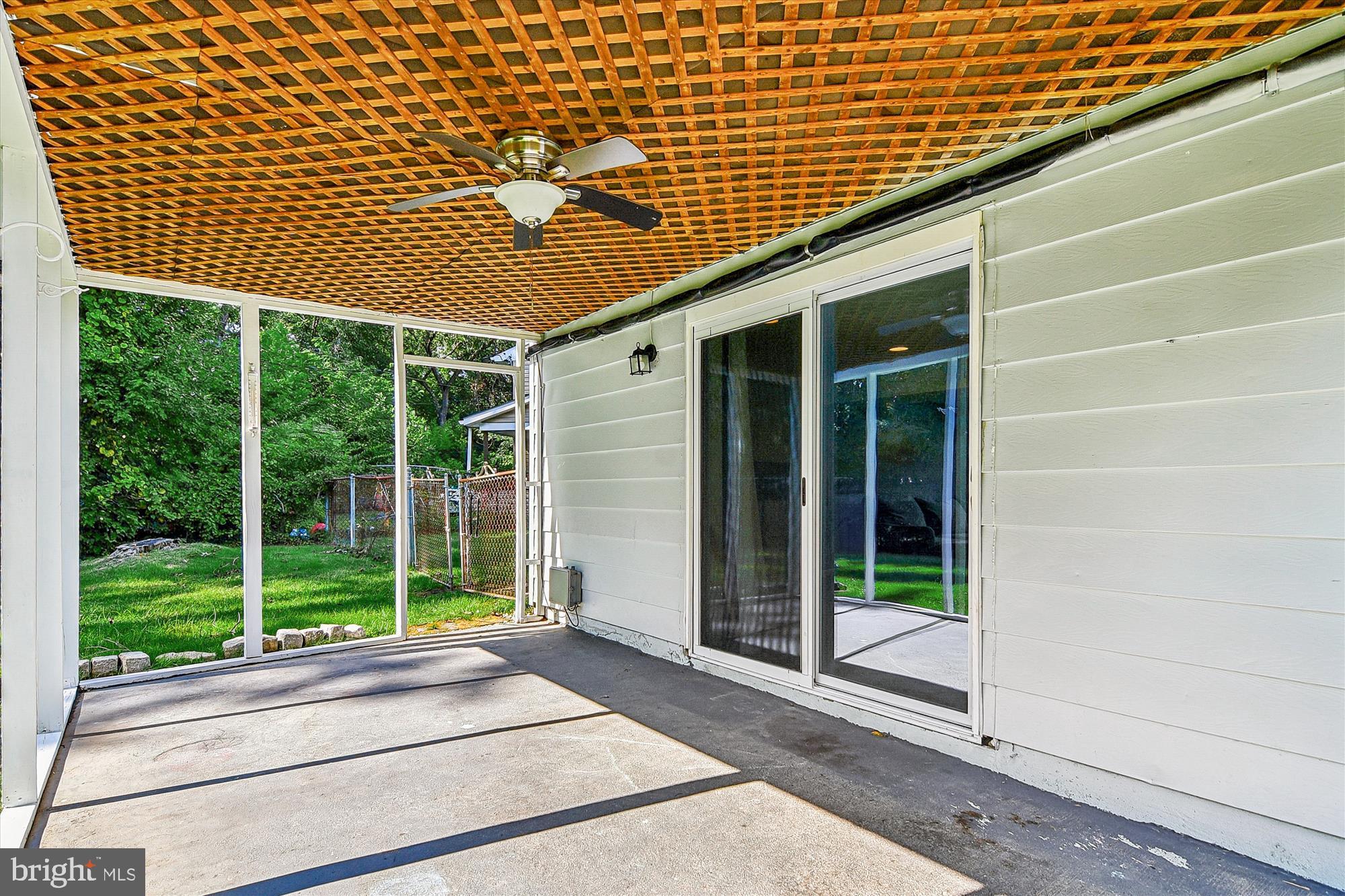 RIPPLING RIDGE - Residential