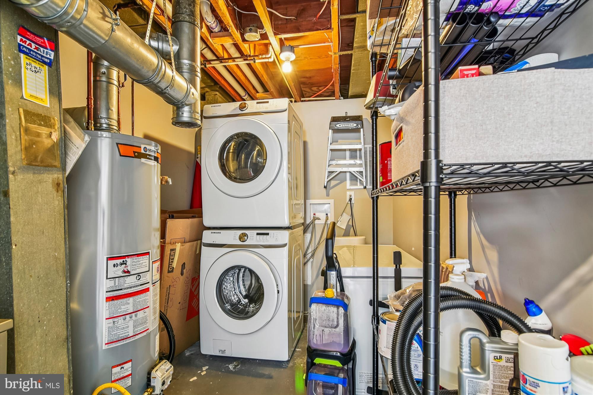 RIPPLING RIDGE - Residential