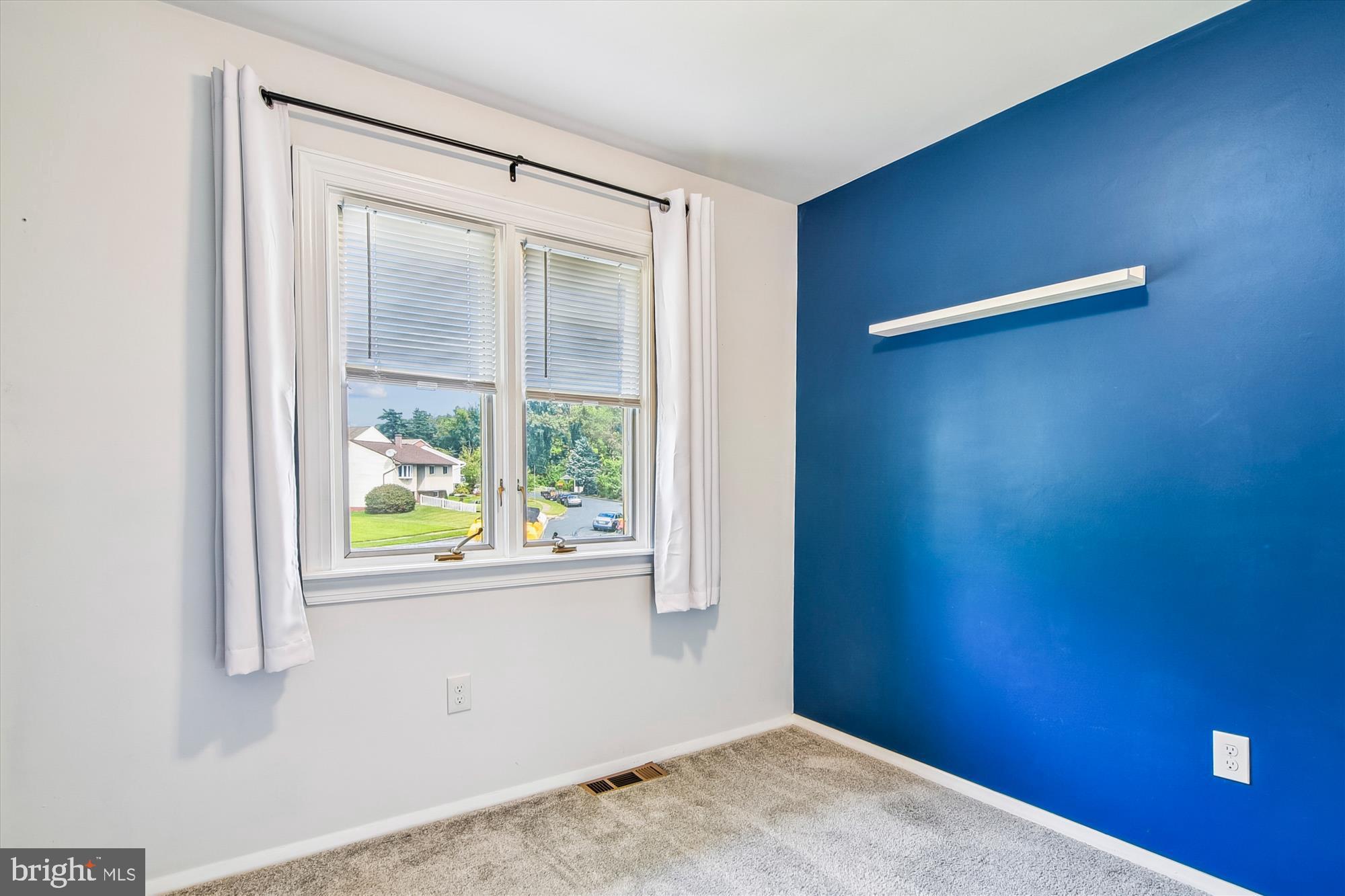 RIPPLING RIDGE - Residential