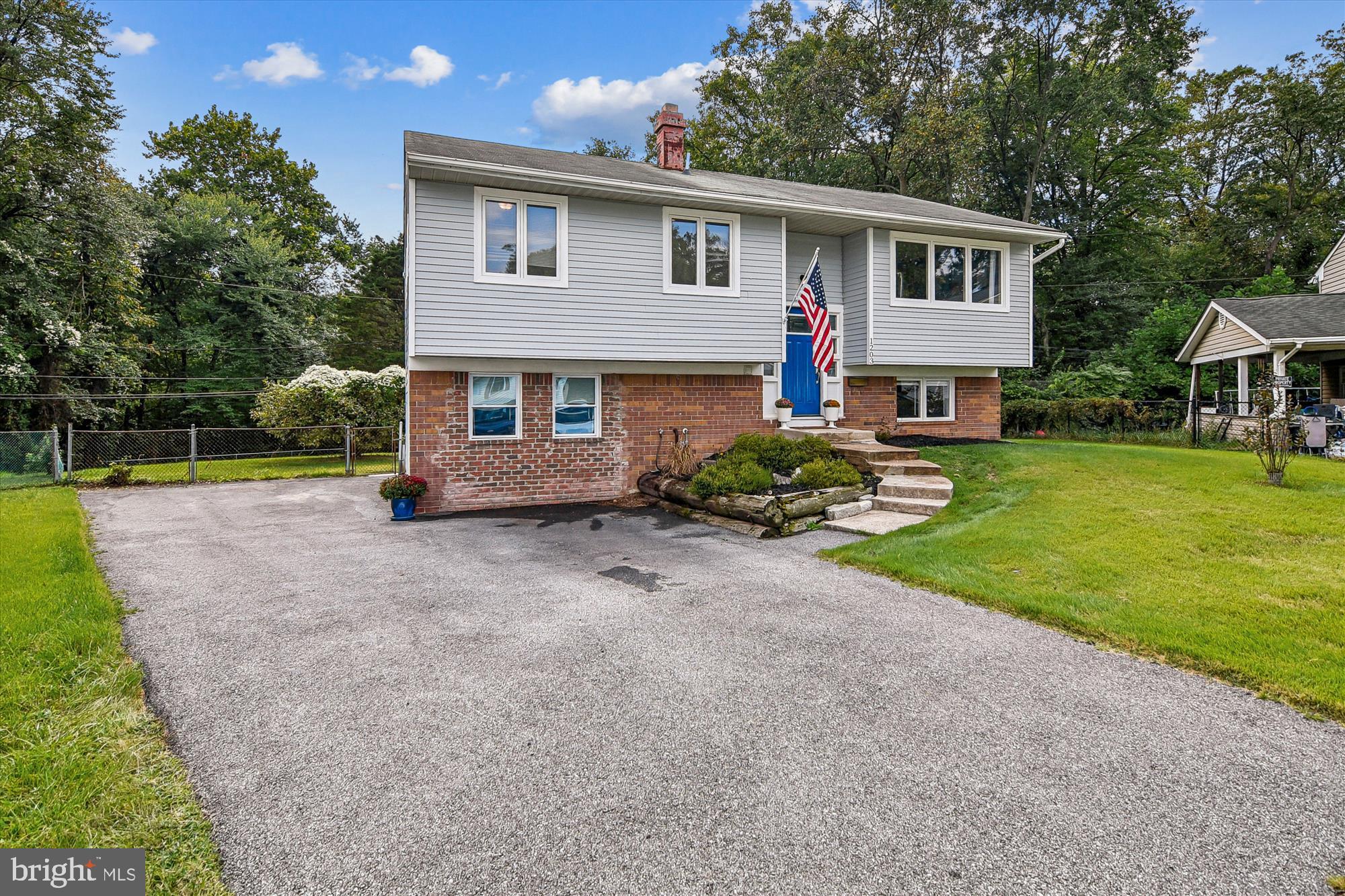 RIPPLING RIDGE - Residential