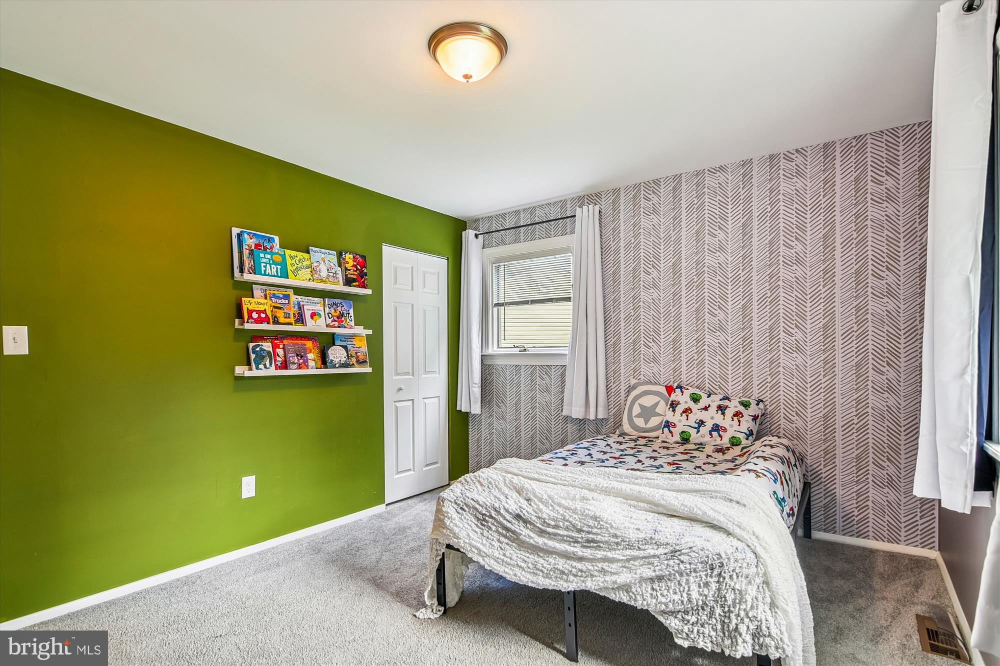 RIPPLING RIDGE - Residential