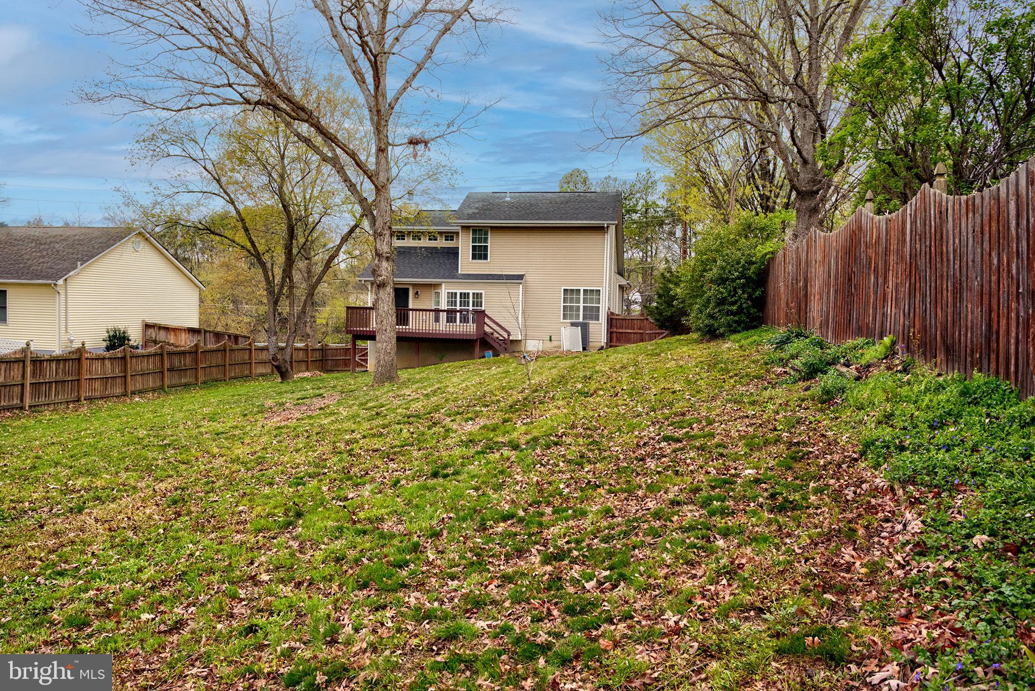 STONEWALL - Residential