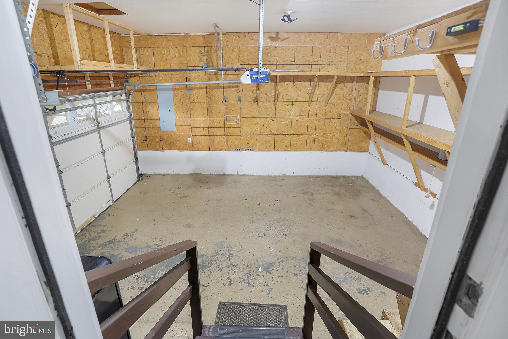 STONEWALL - Residential